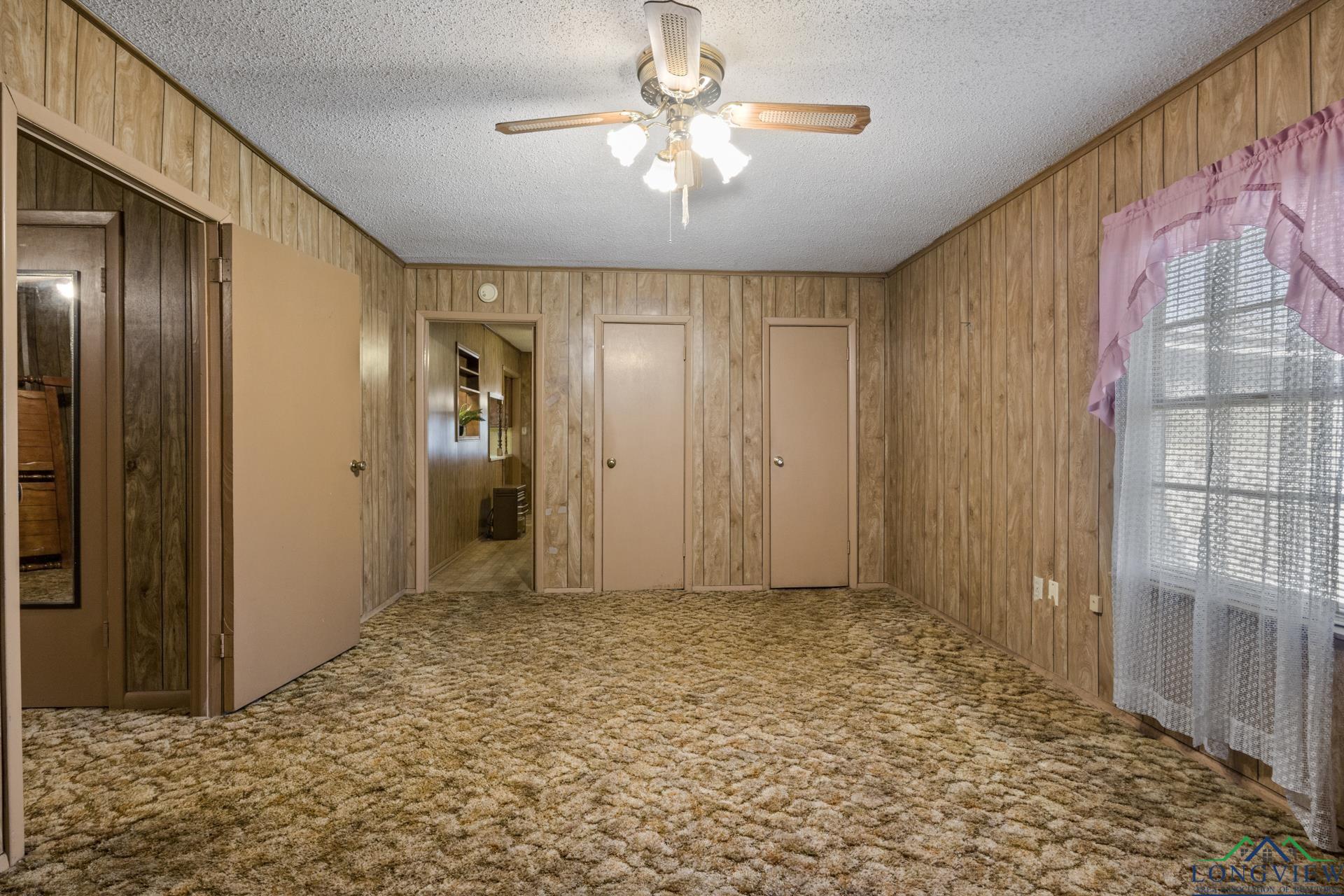 609 E Main St, Omaha, Texas image 19