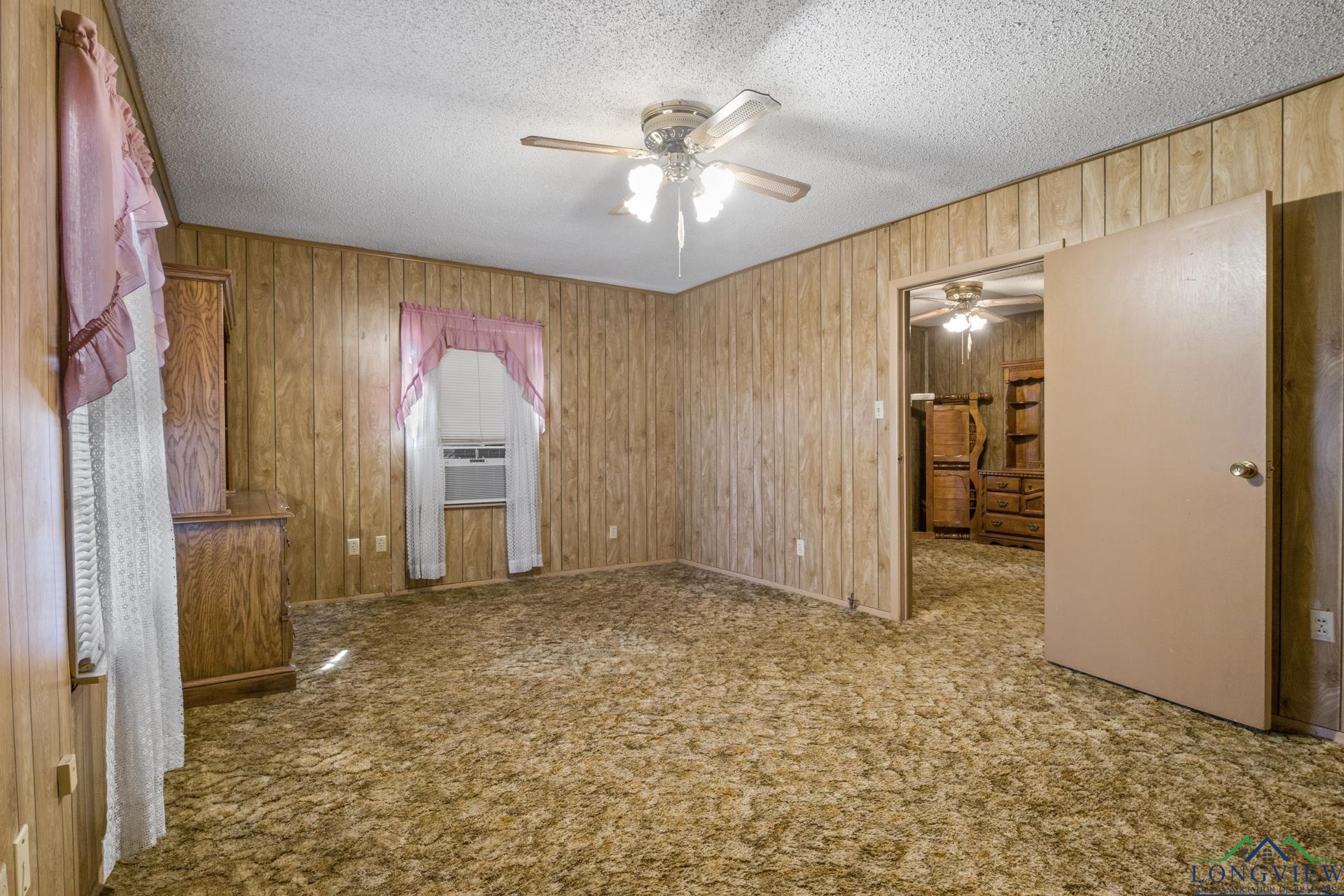 609 E Main St, Omaha, Texas image 18