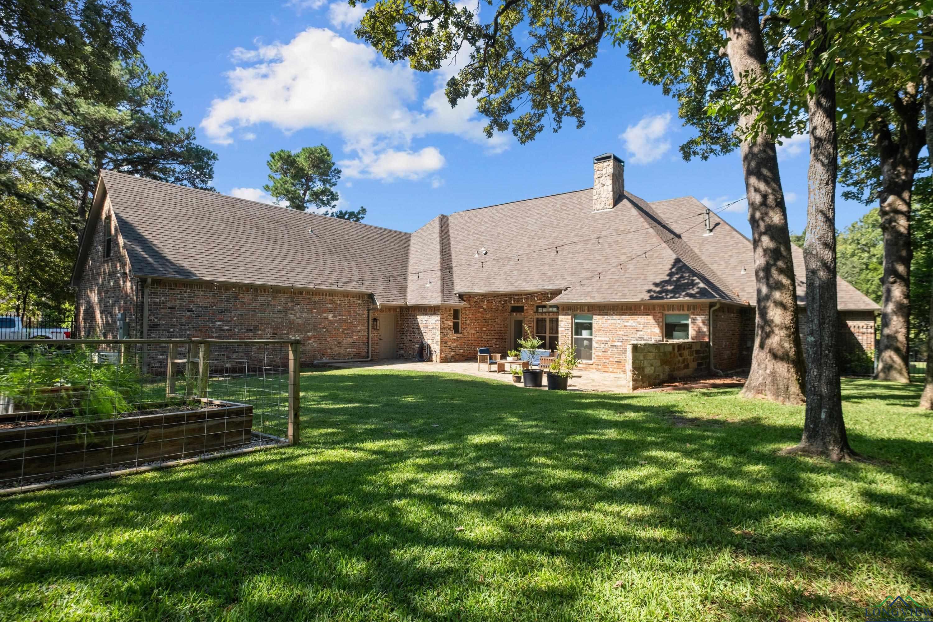 1965 Stonegate Valley Dr, Tyler, Texas image 10