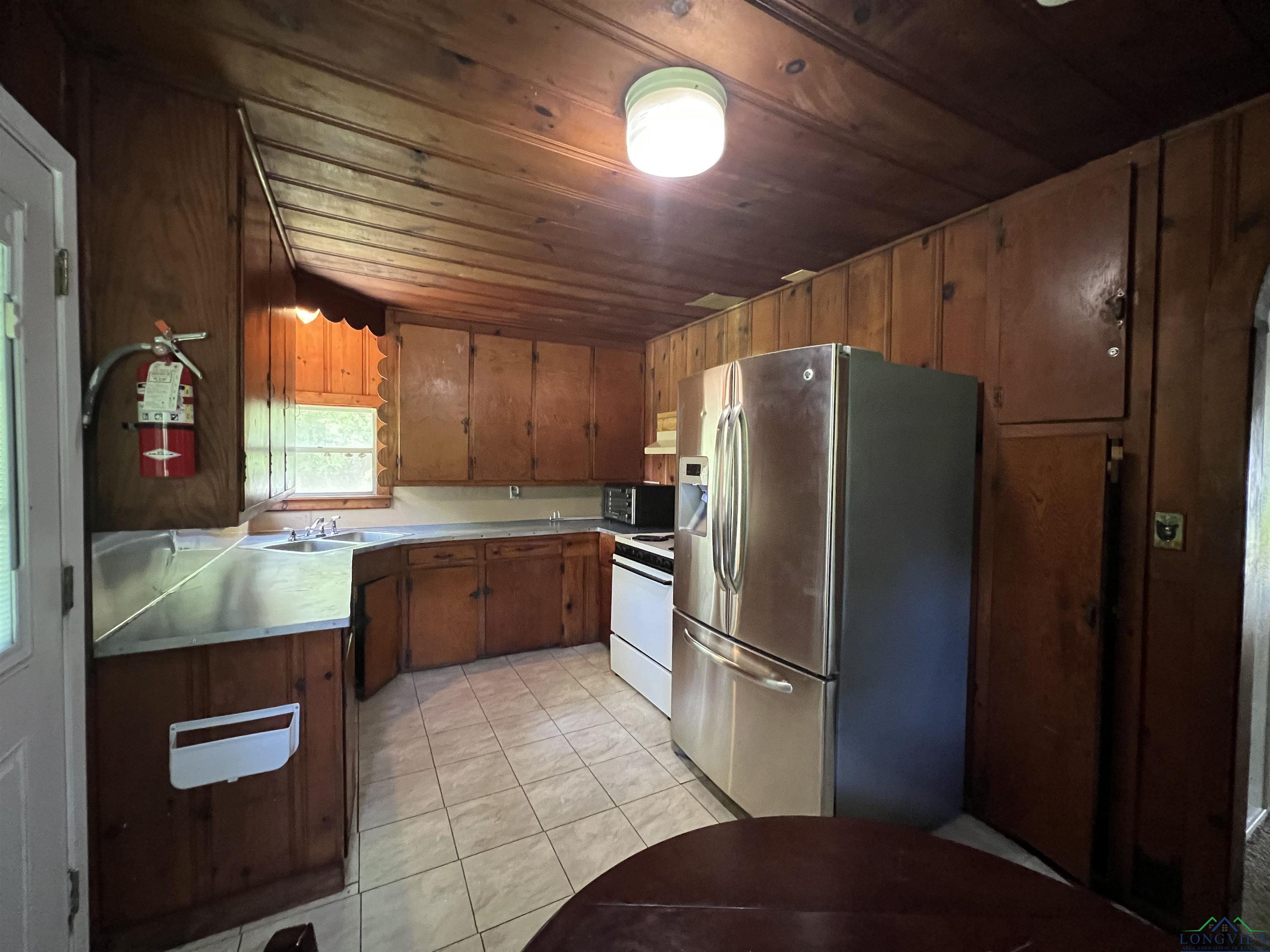 1201 Swinging Bridge, Longview, Texas image 10