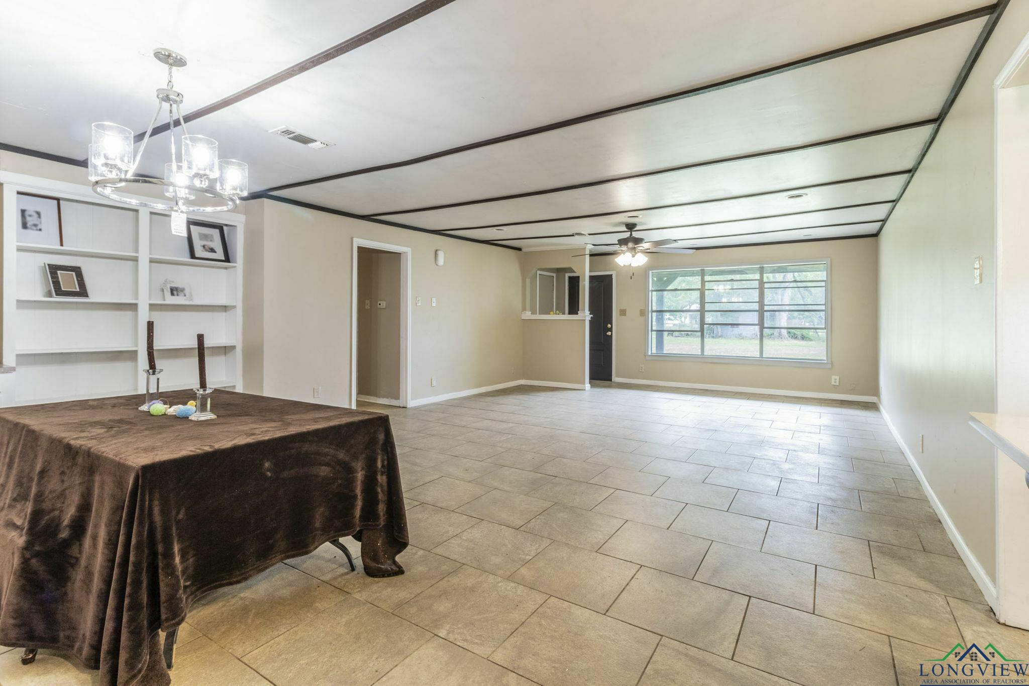 2820 W Upshur Avenue, Gladewater, Texas image 15