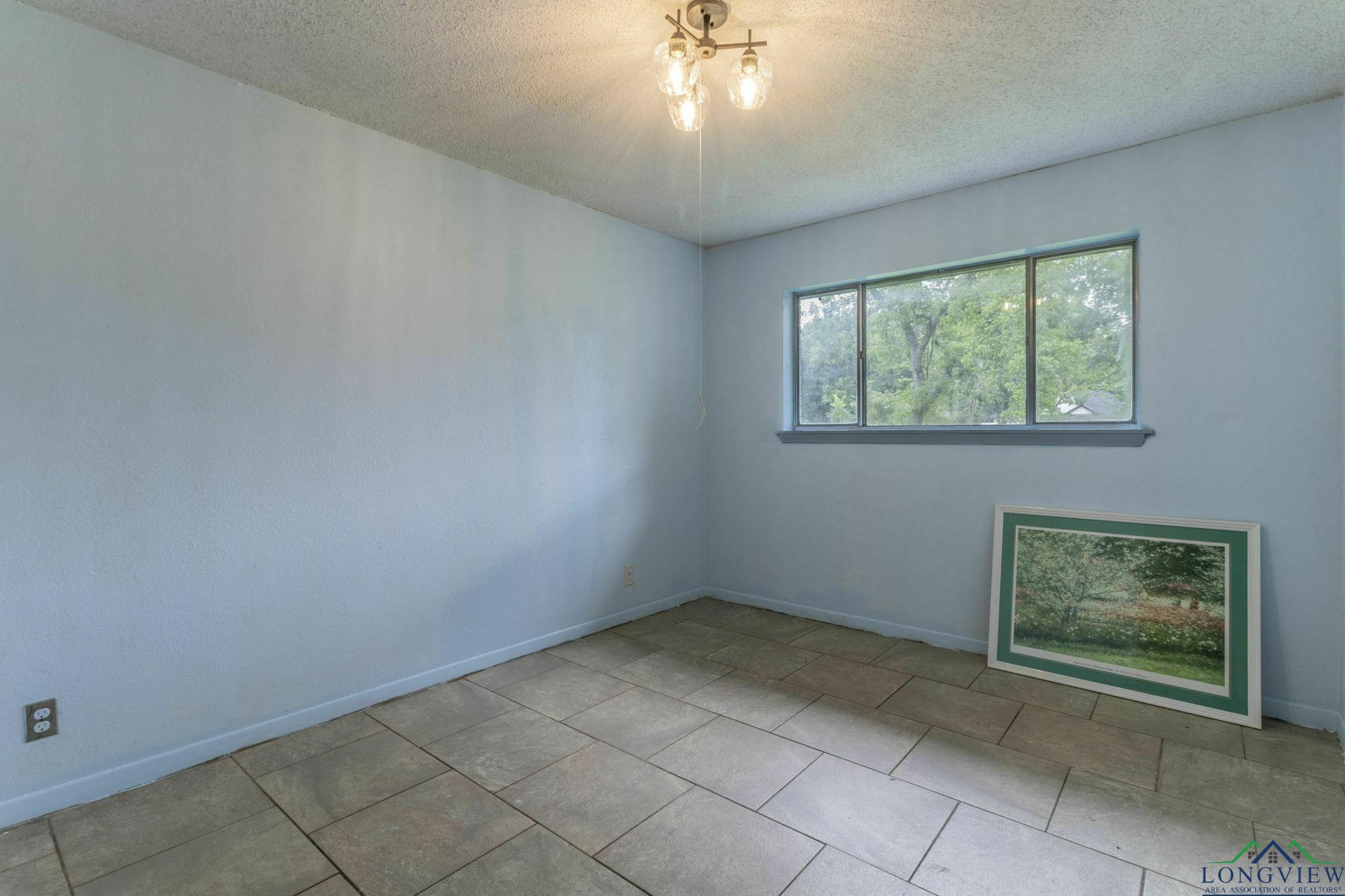 2820 W Upshur Avenue, Gladewater, Texas image 8