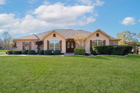 Homes For Sale - 170 Kayla Ln<br/> Harrison County, Longview, TX 75602