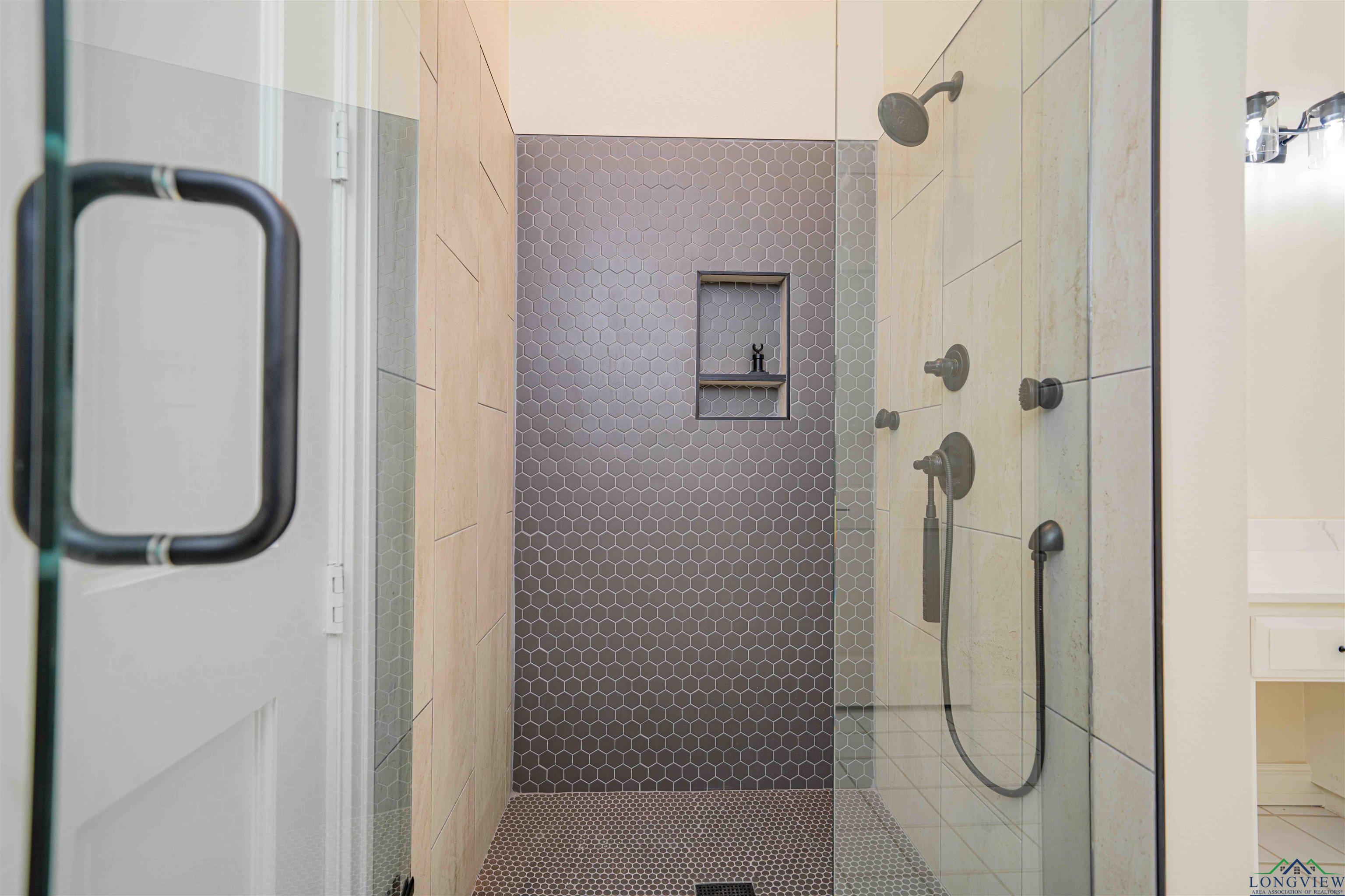 3716 Ben Hogan Dr, Longview, Texas image 22