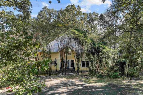 A home in Beckville