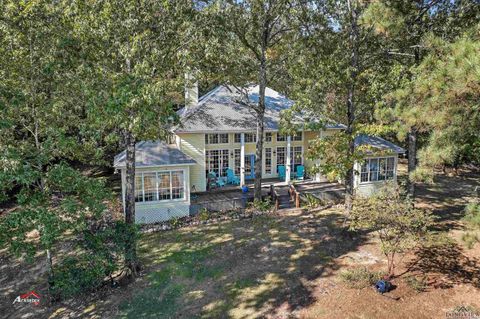 A home in Beckville