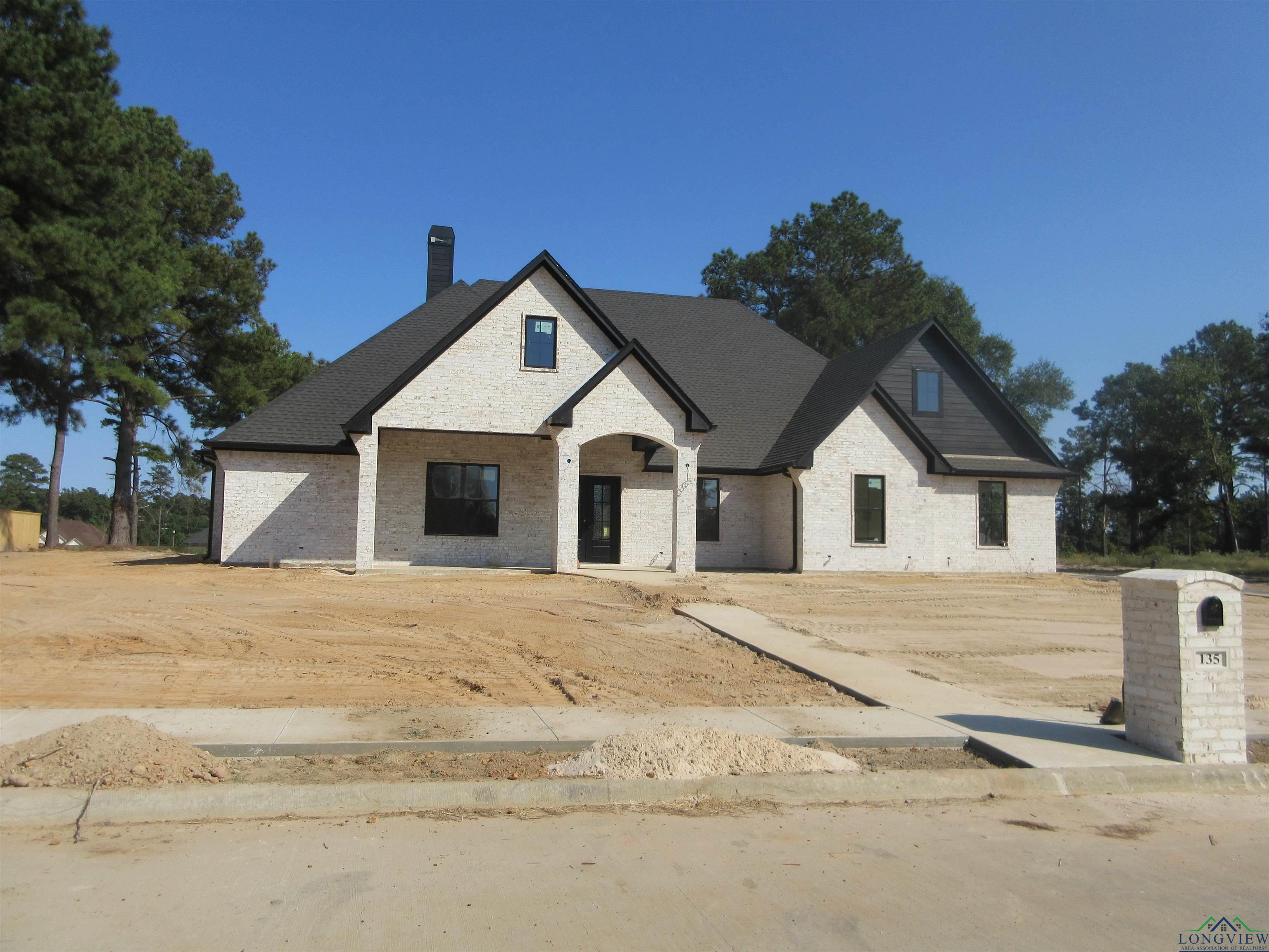 135 Waterfowl Ln, Longview, Texas image 2