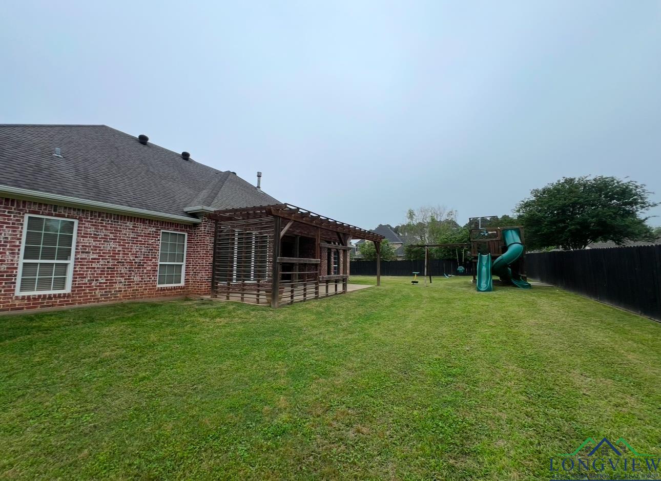 145 E Deer Crest, Carthage, Texas image 4