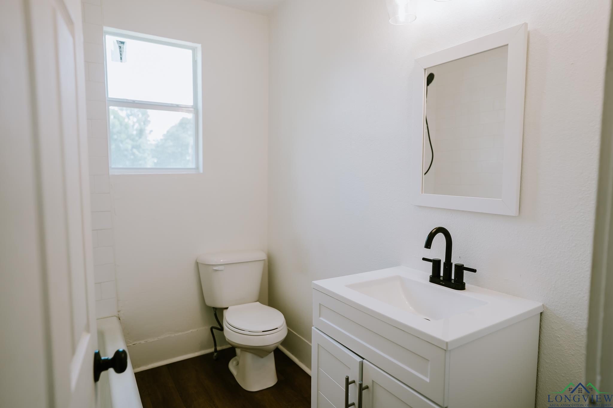 2103 Lancaster St, Marshall, Texas image 11