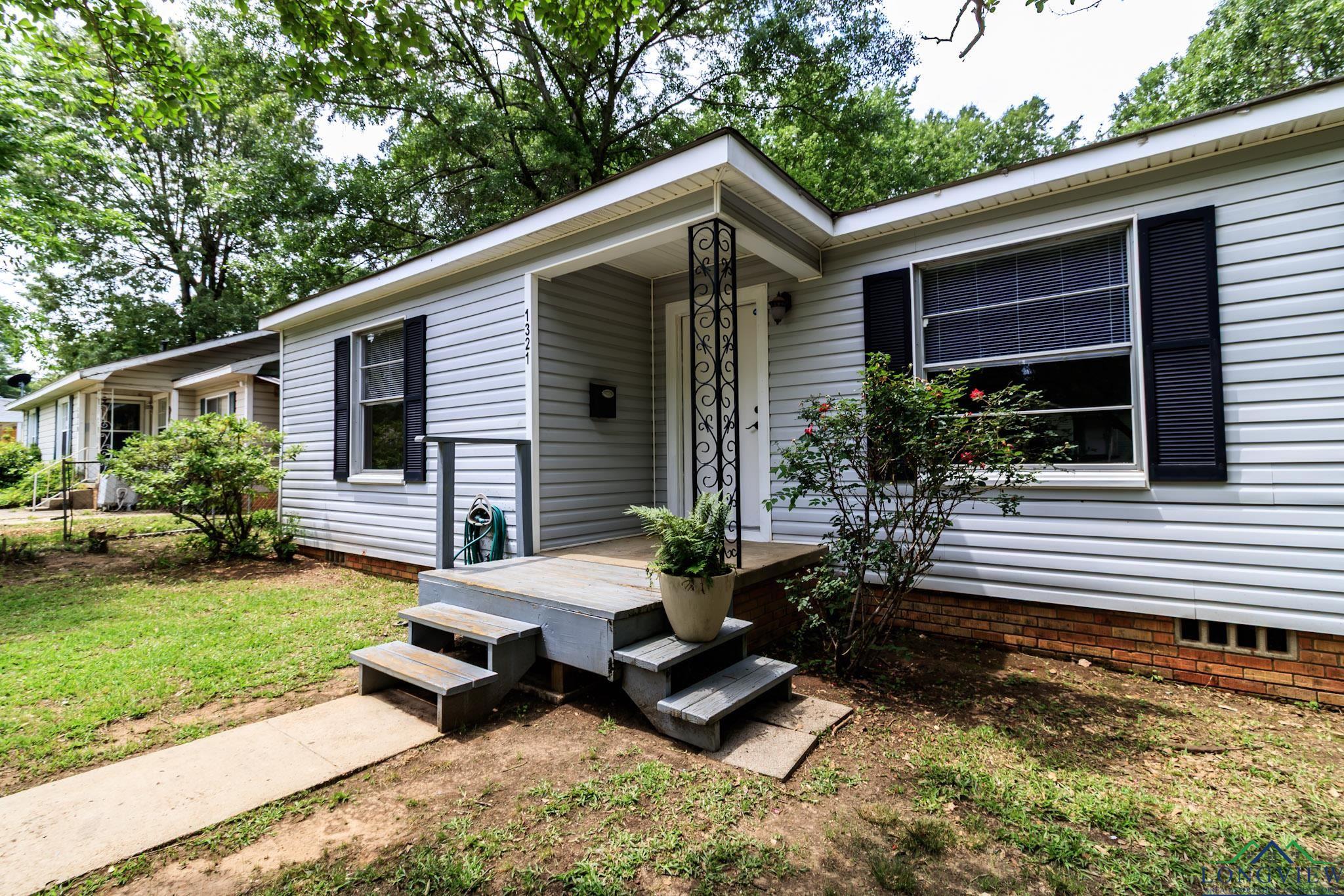 1321 Lake Drive, Longview, Texas image 6