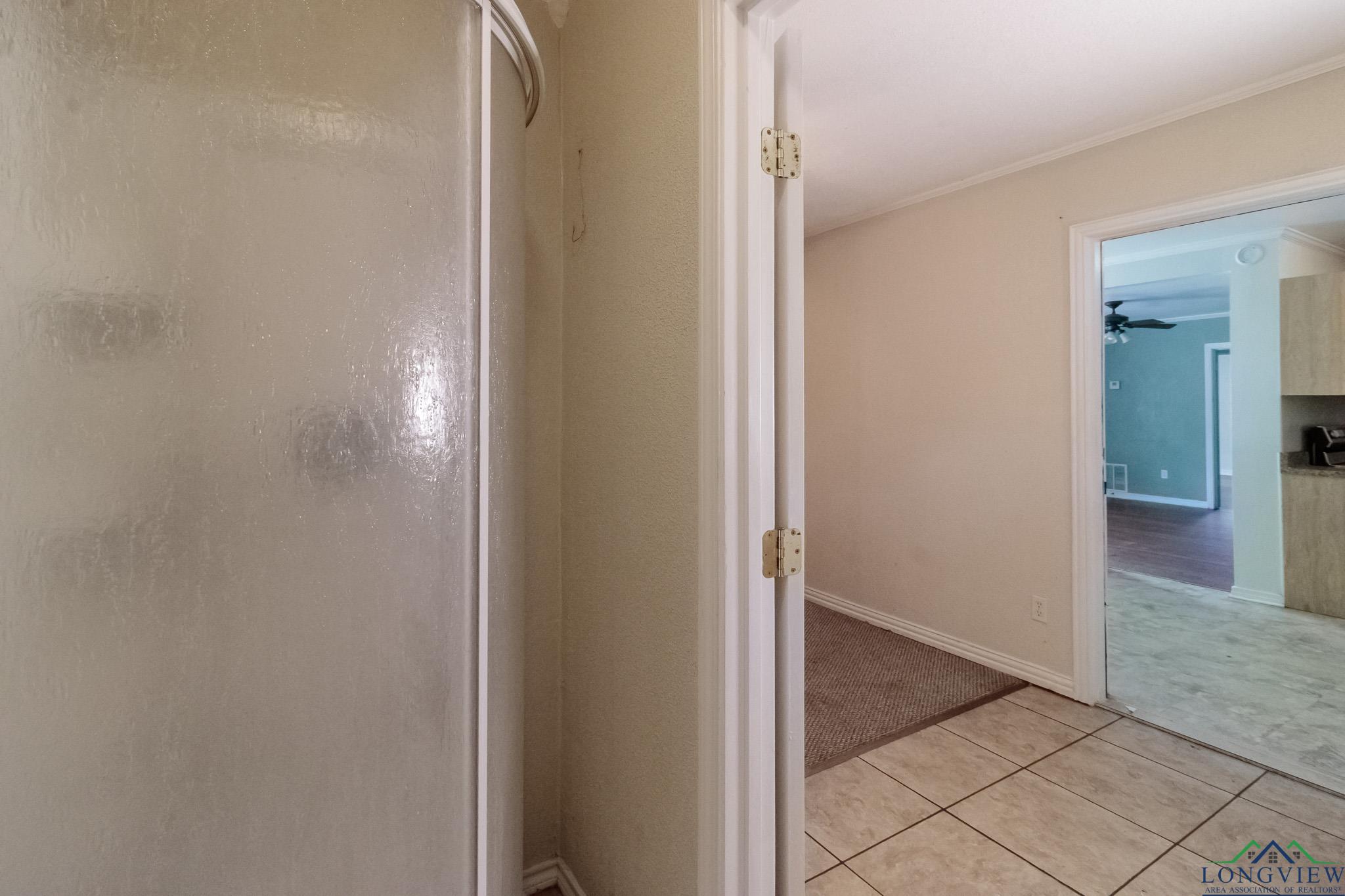 1321 Lake Drive, Longview, Texas image 24