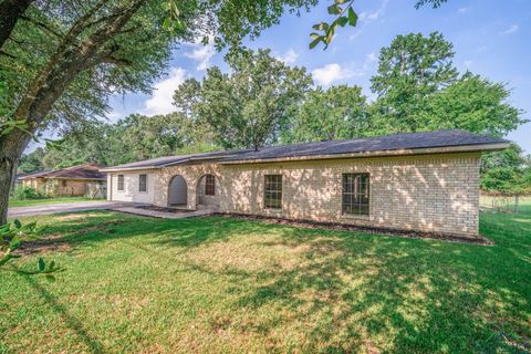 Homes For Sale - 1015 Melinda Dr<br/> Rusk County, Tatum, TX 75691