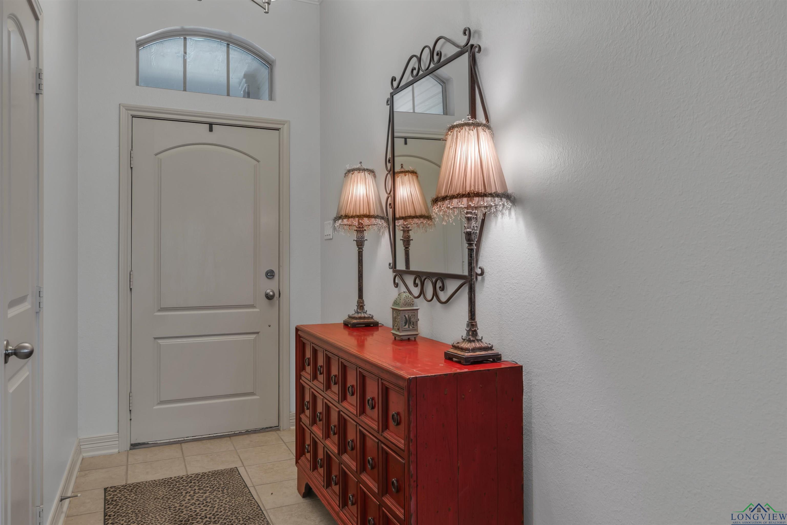112 Labrador Lane, Hallsville, Texas image 3