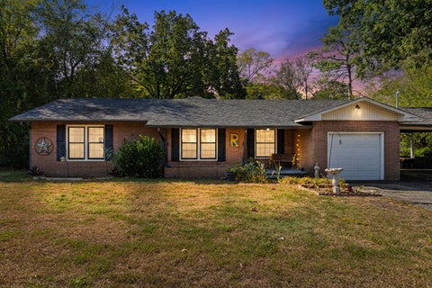 Homes For Sale - 106 Suzanne Dr<br/> Gregg County, Longview, TX 75604
