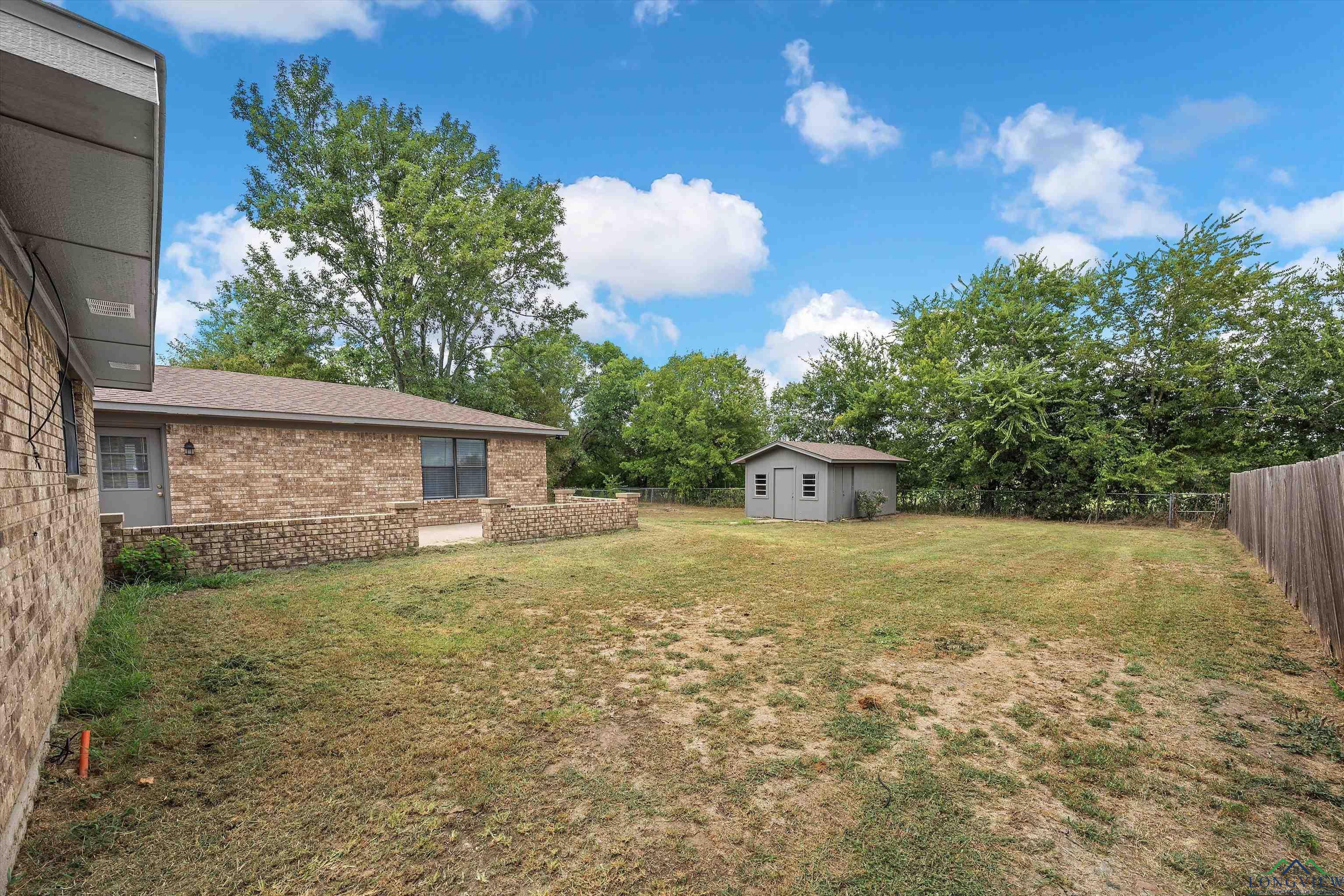 106 Willowcrest Street, Mexia, Texas image 31