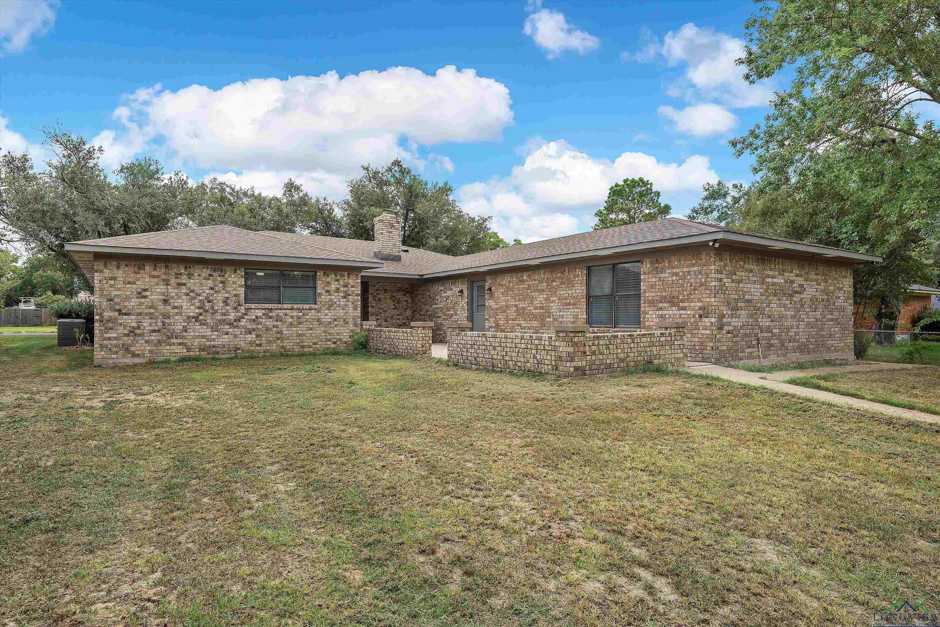 106 Willowcrest Street, Mexia, Texas image 30