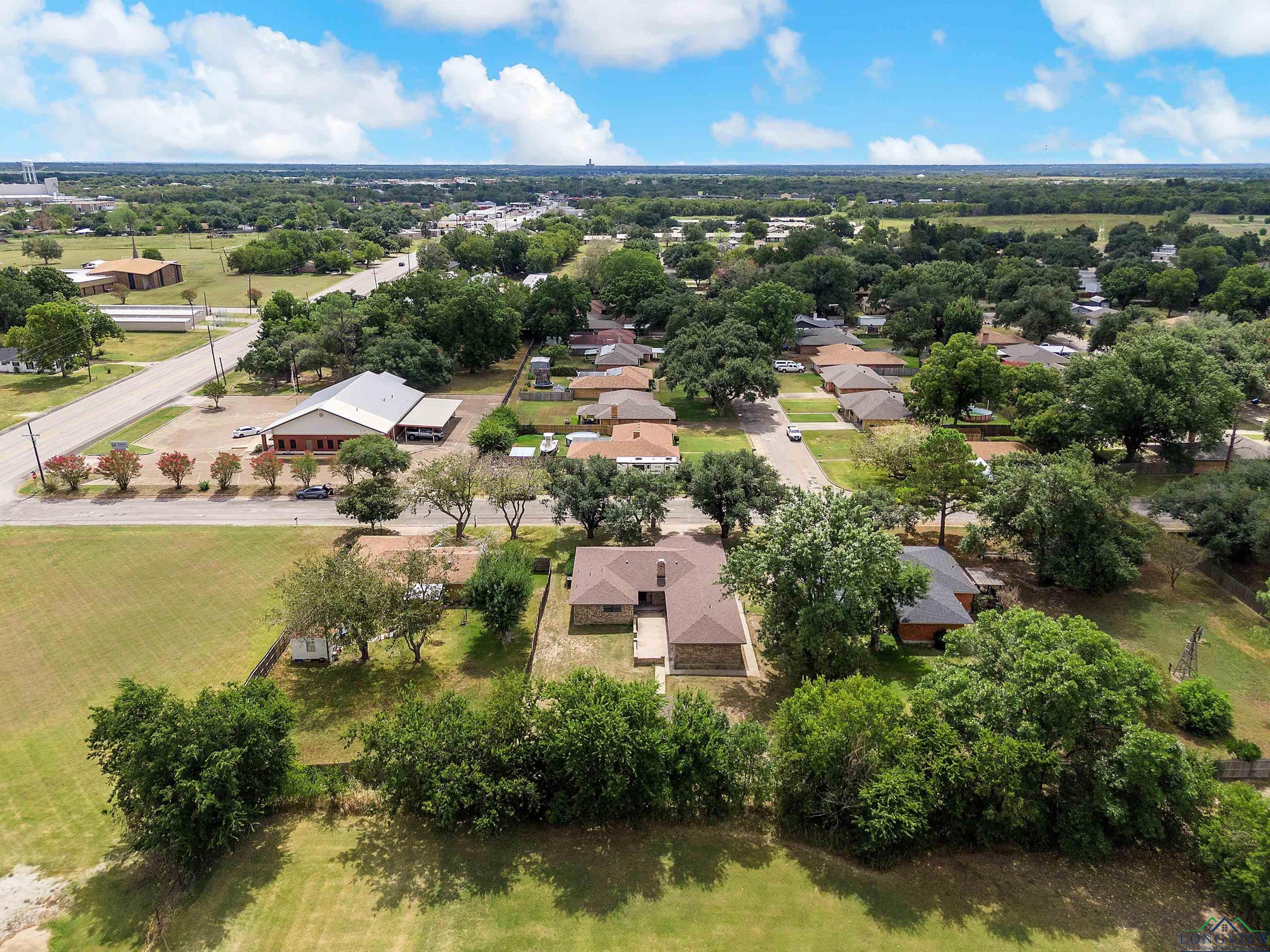 106 Willowcrest Street, Mexia, Texas image 37