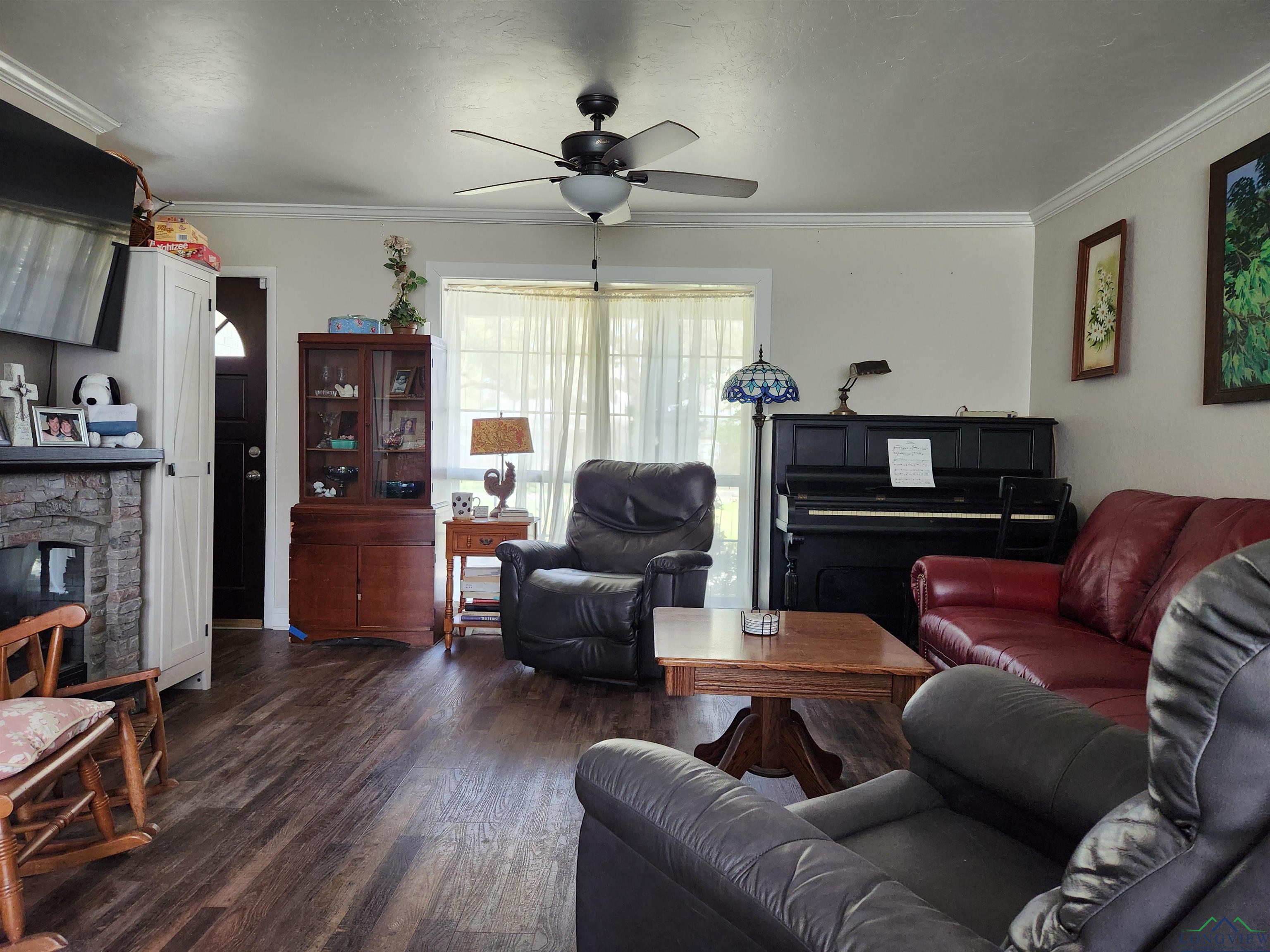 706 Marshall, Carthage, Texas image 7