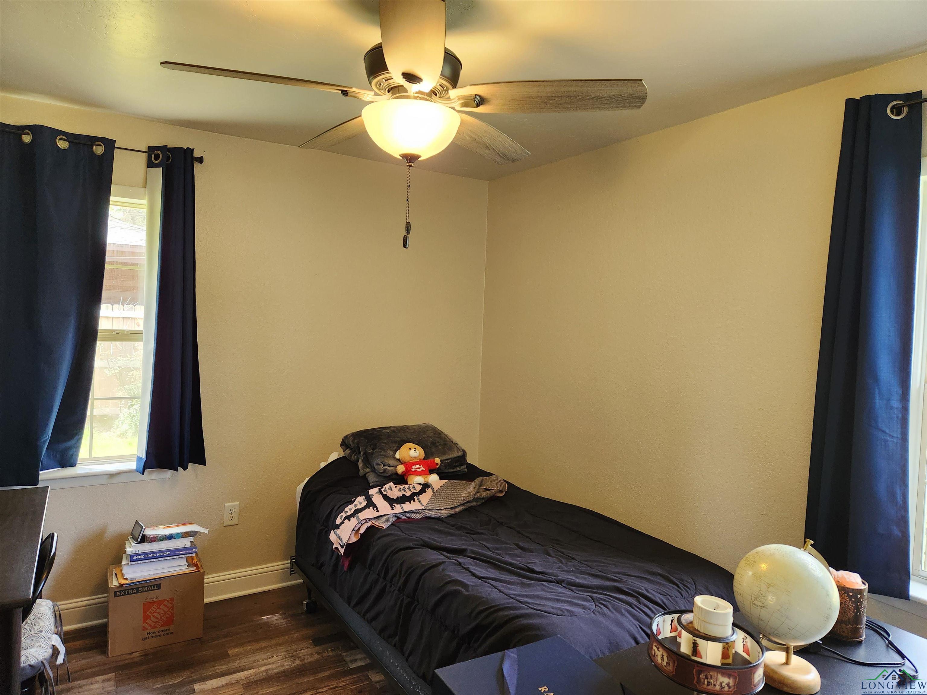 706 Marshall, Carthage, Texas image 4