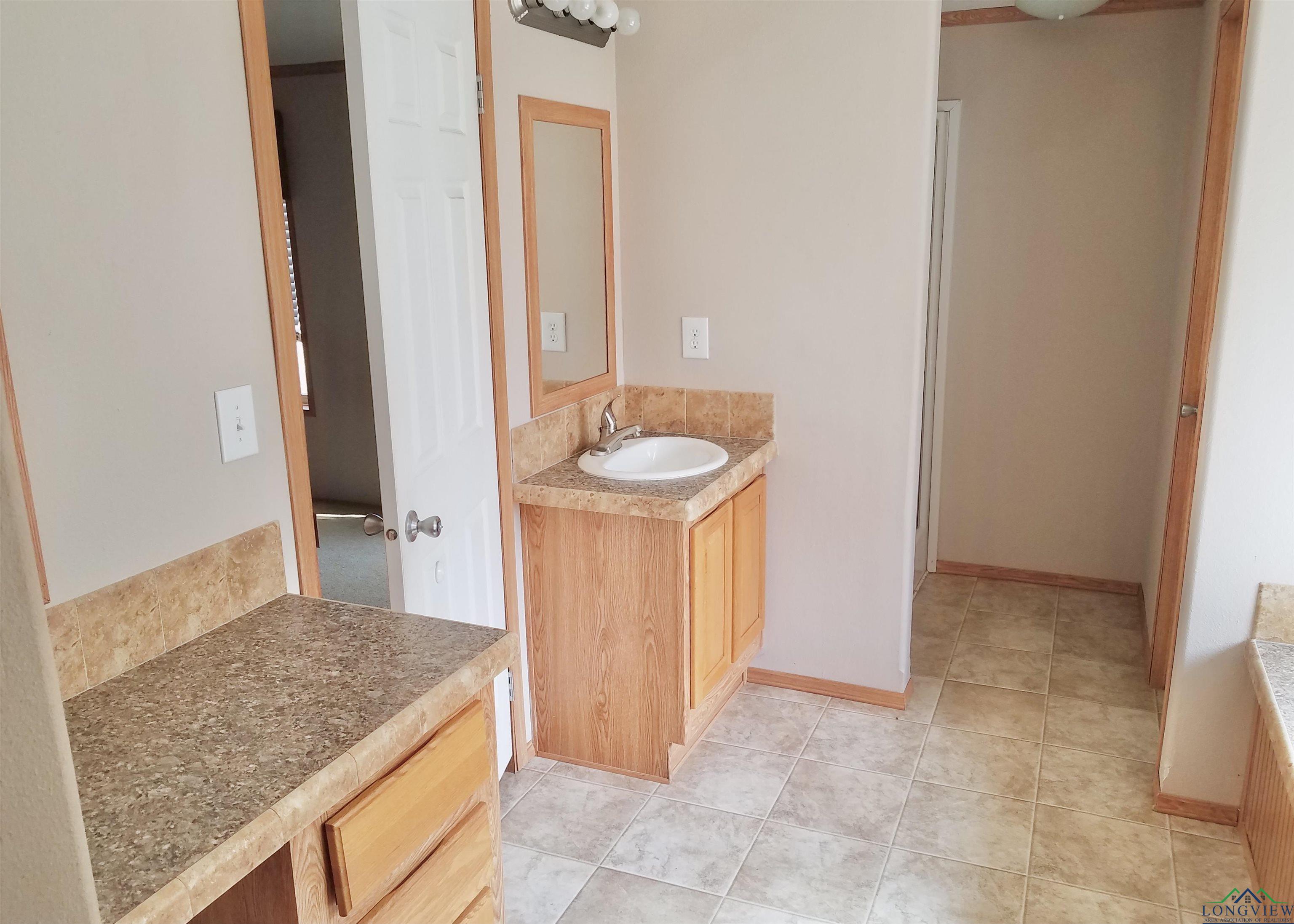 210 Walnut Drive, Harleton, Texas image 11