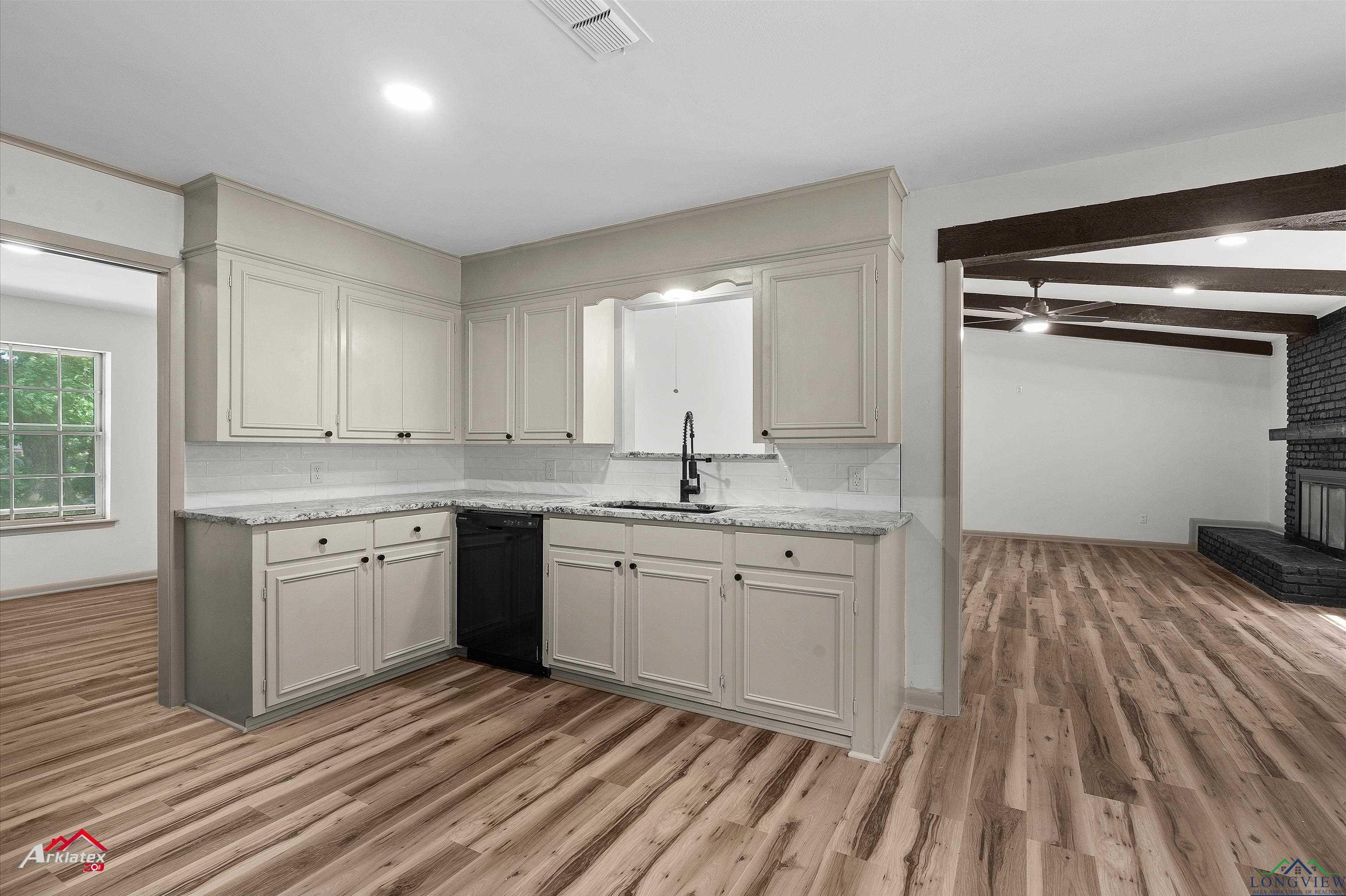 1001 Akin Dr, Longview, Texas image 14