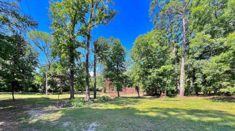 A home in White Oak