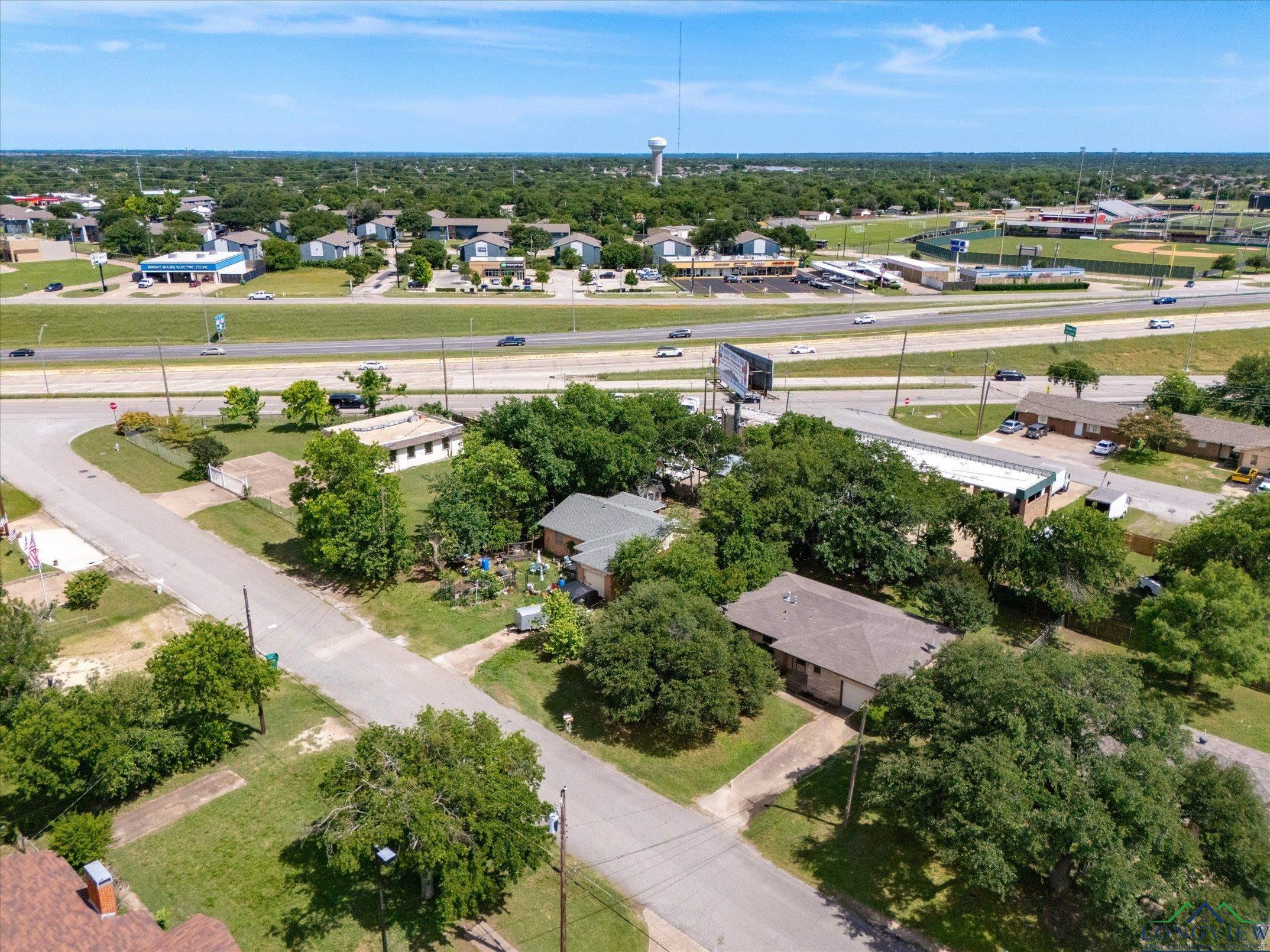 212 Cedar St, Cedar Hill, Texas image 28