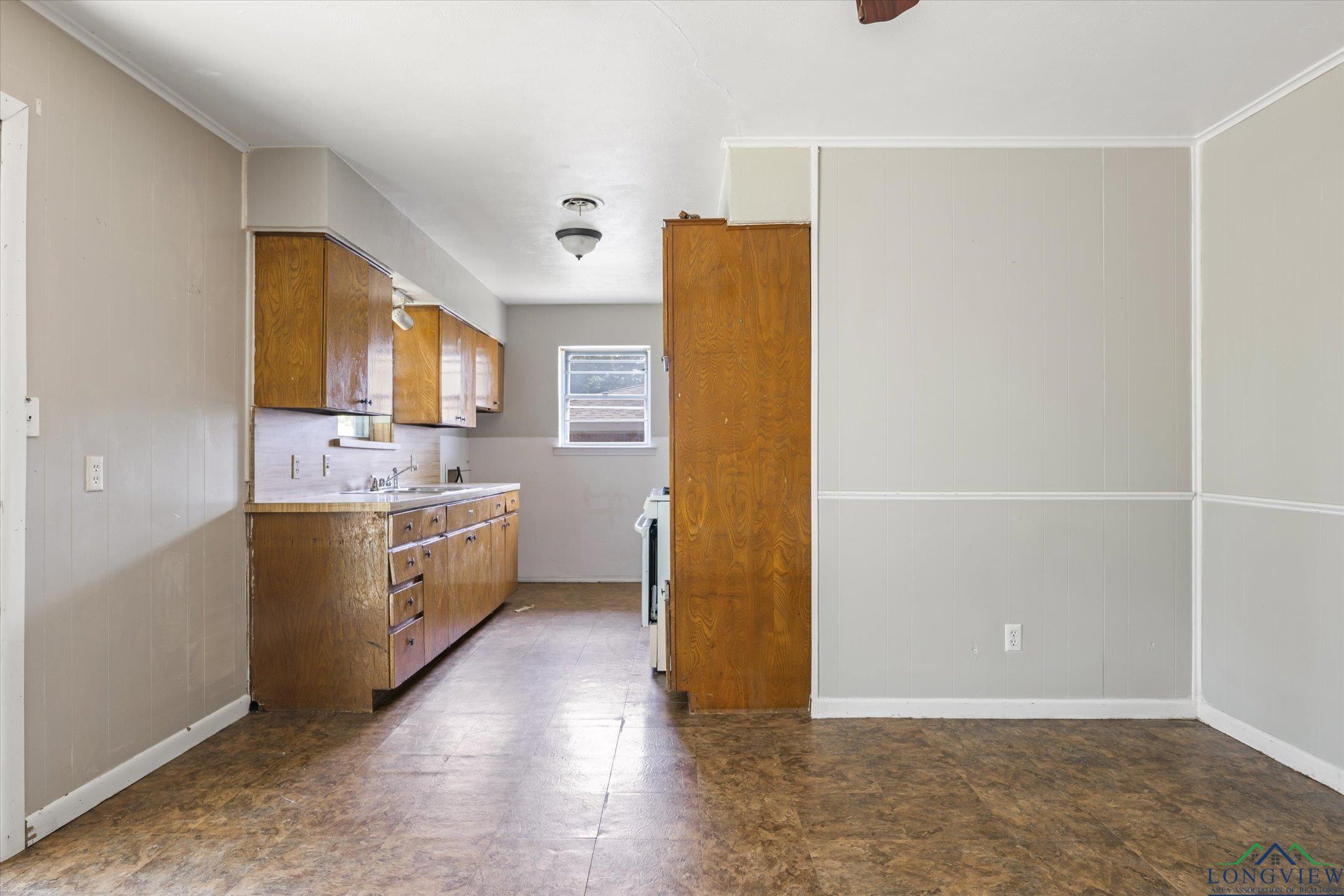 212 Cedar St, Cedar Hill, Texas image 8