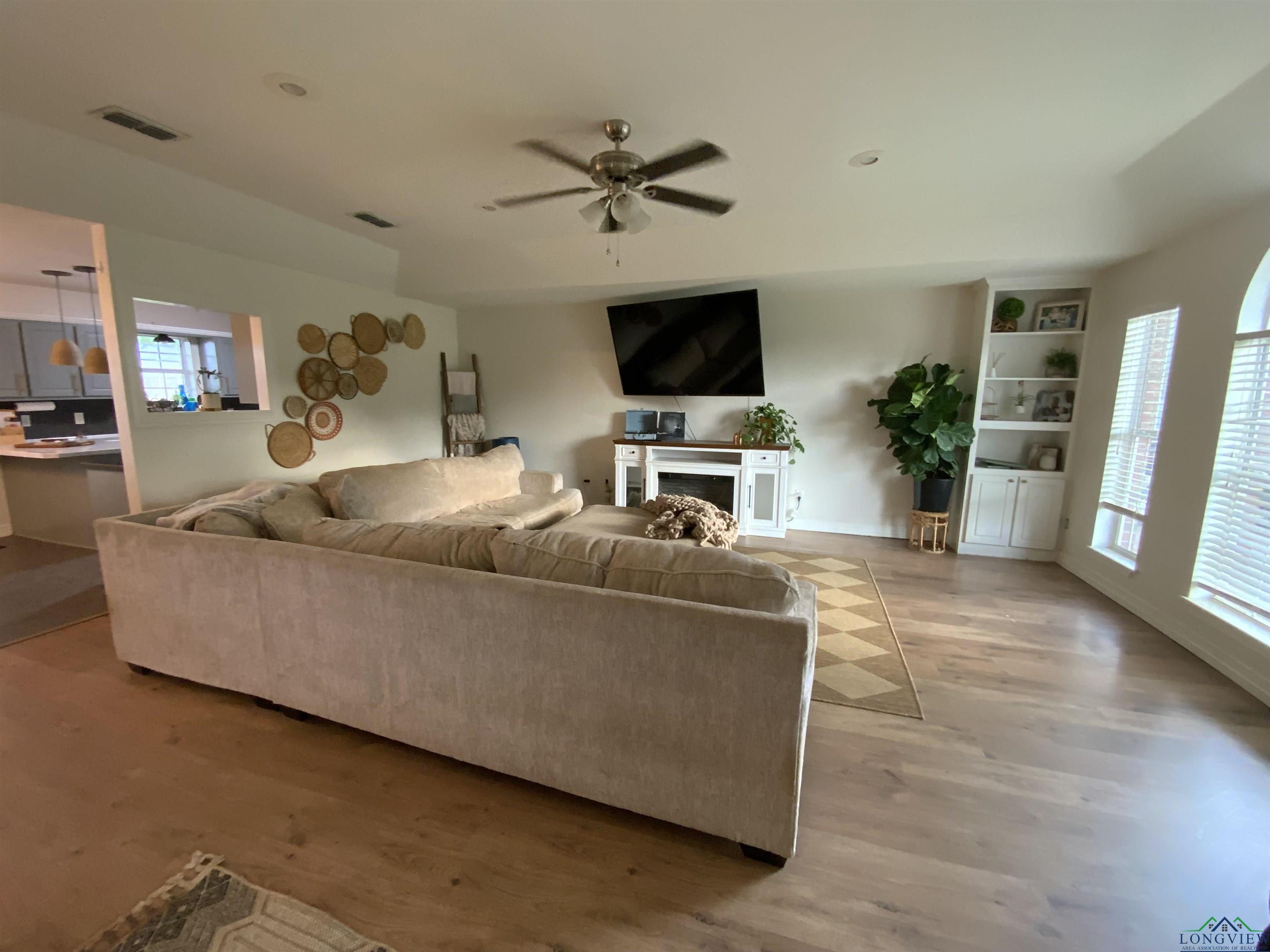 178 Oakwood Rd, Gladewater, Texas image 4