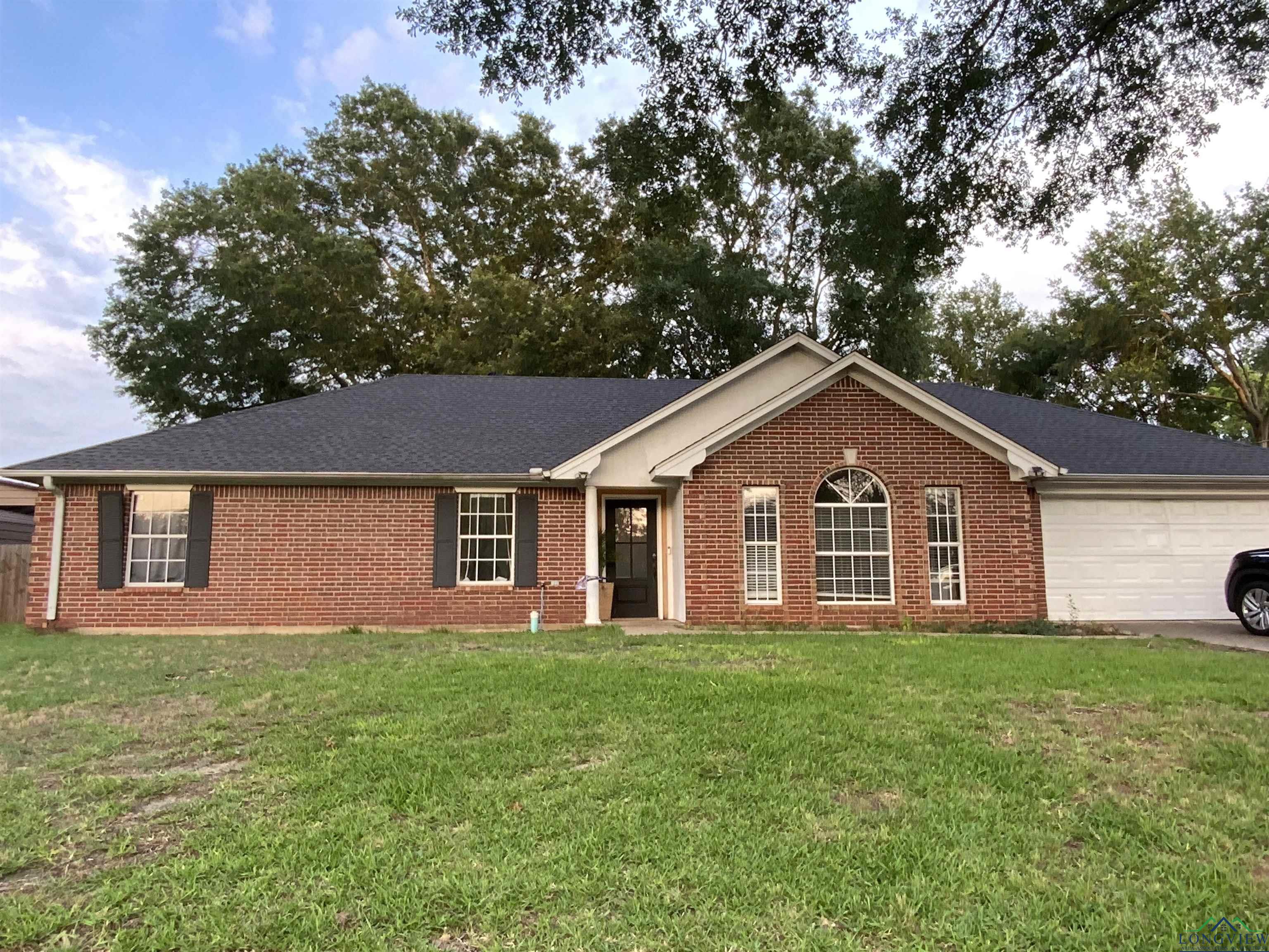 178 Oakwood Rd, Gladewater, Texas image 1