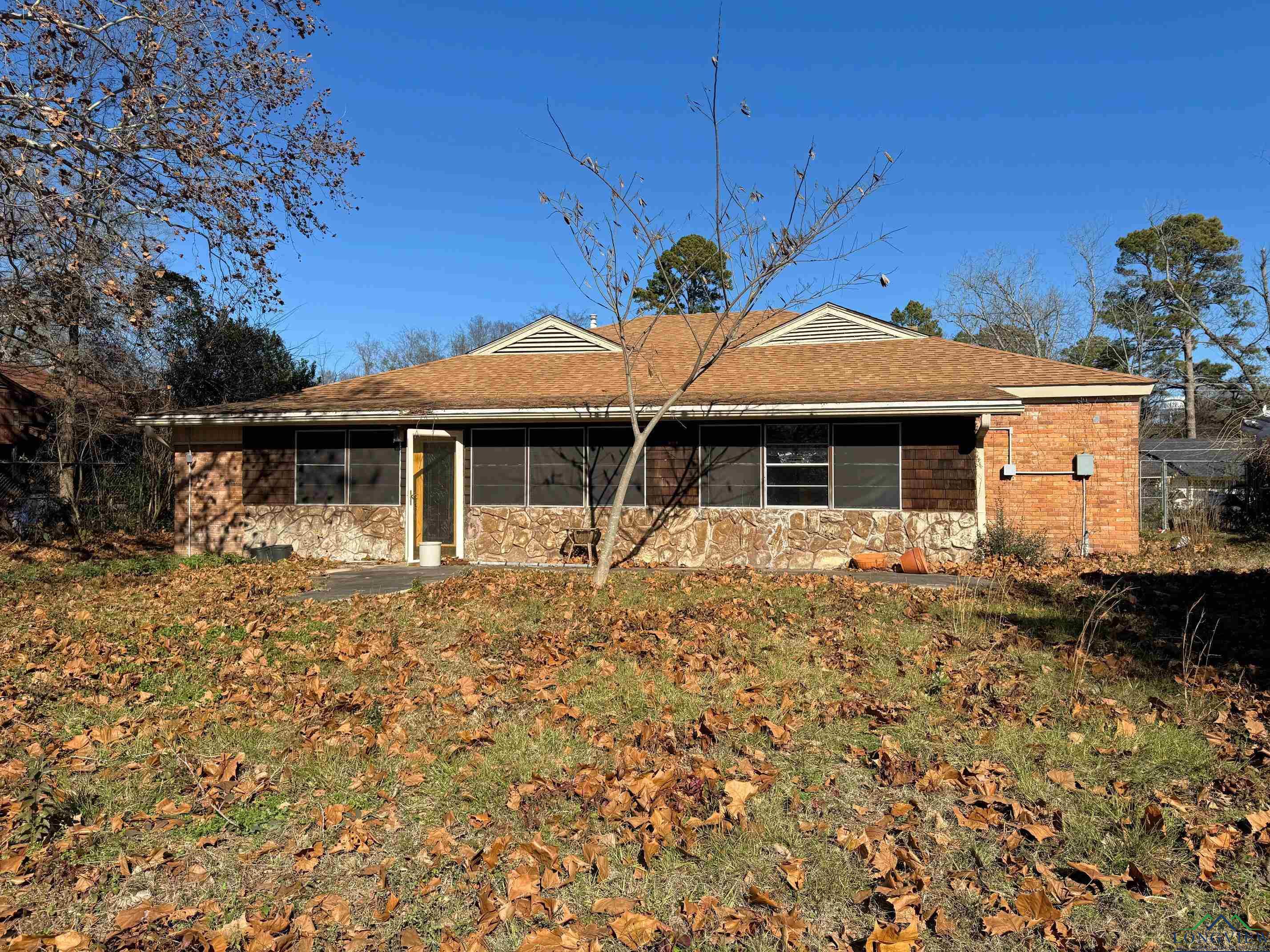 609 Hickory St, Hughes Springs, Texas image 8