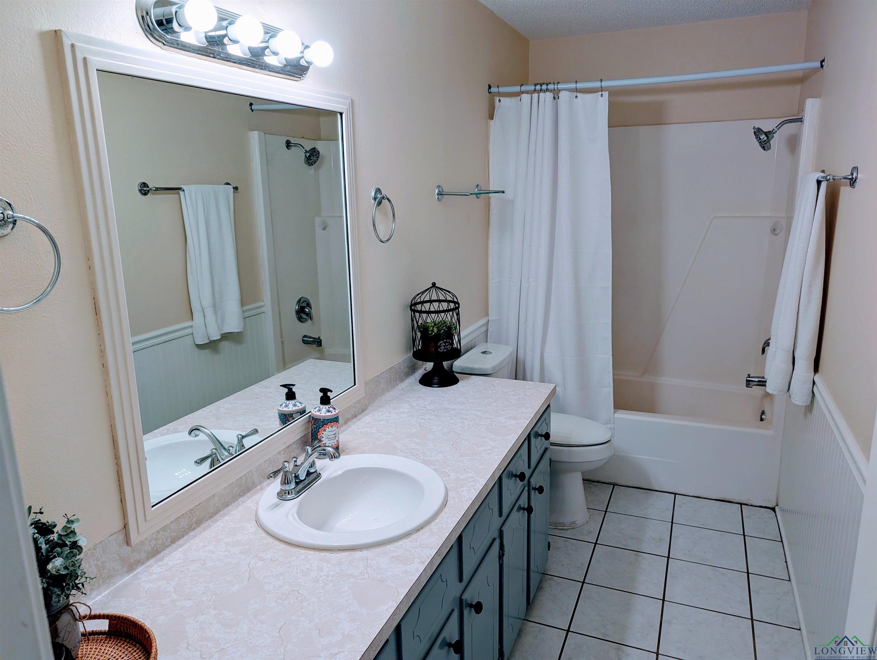 2767 Matt Dr, Longview, Texas image 1