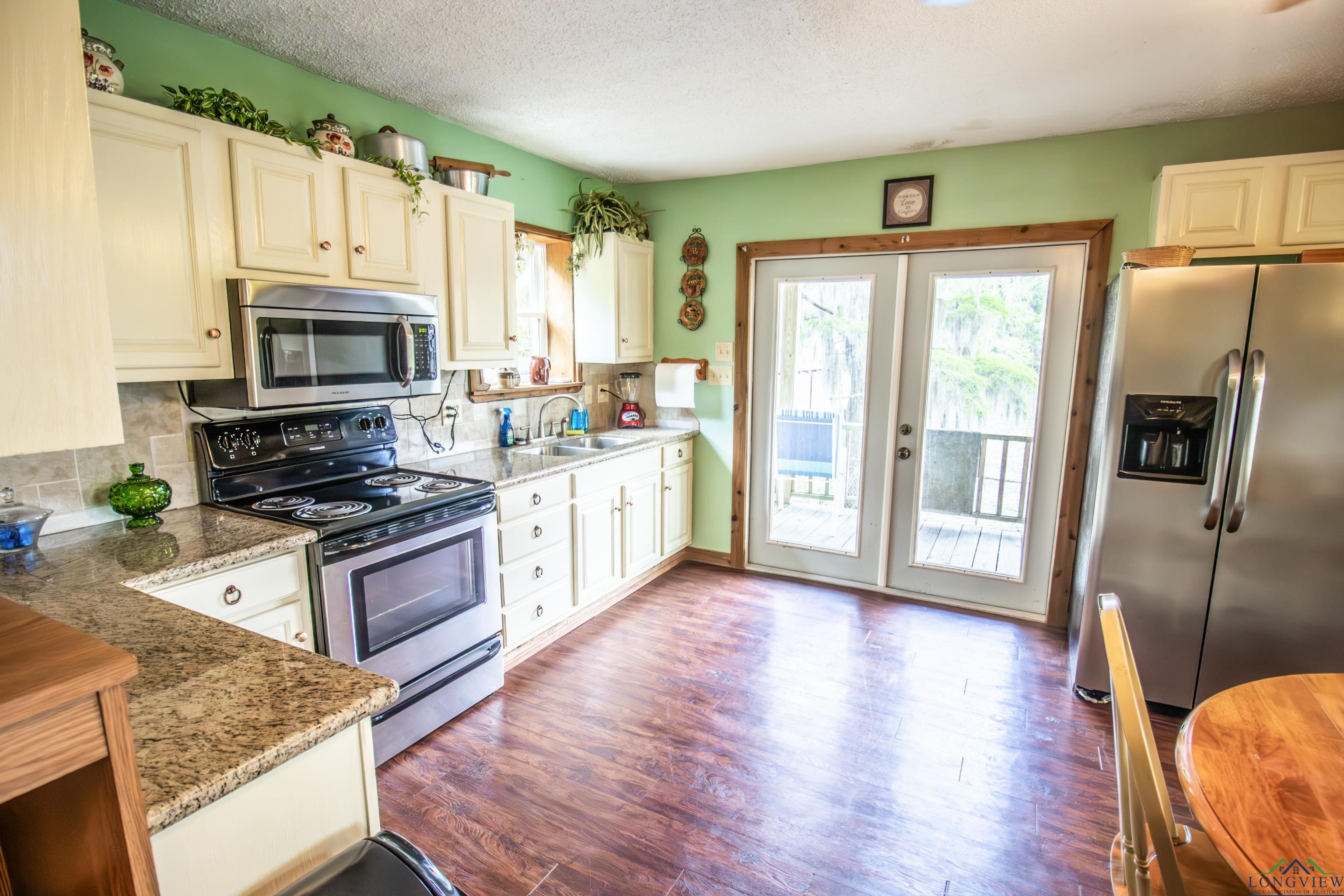 1741 Pine Island, Karnack, Texas image 4