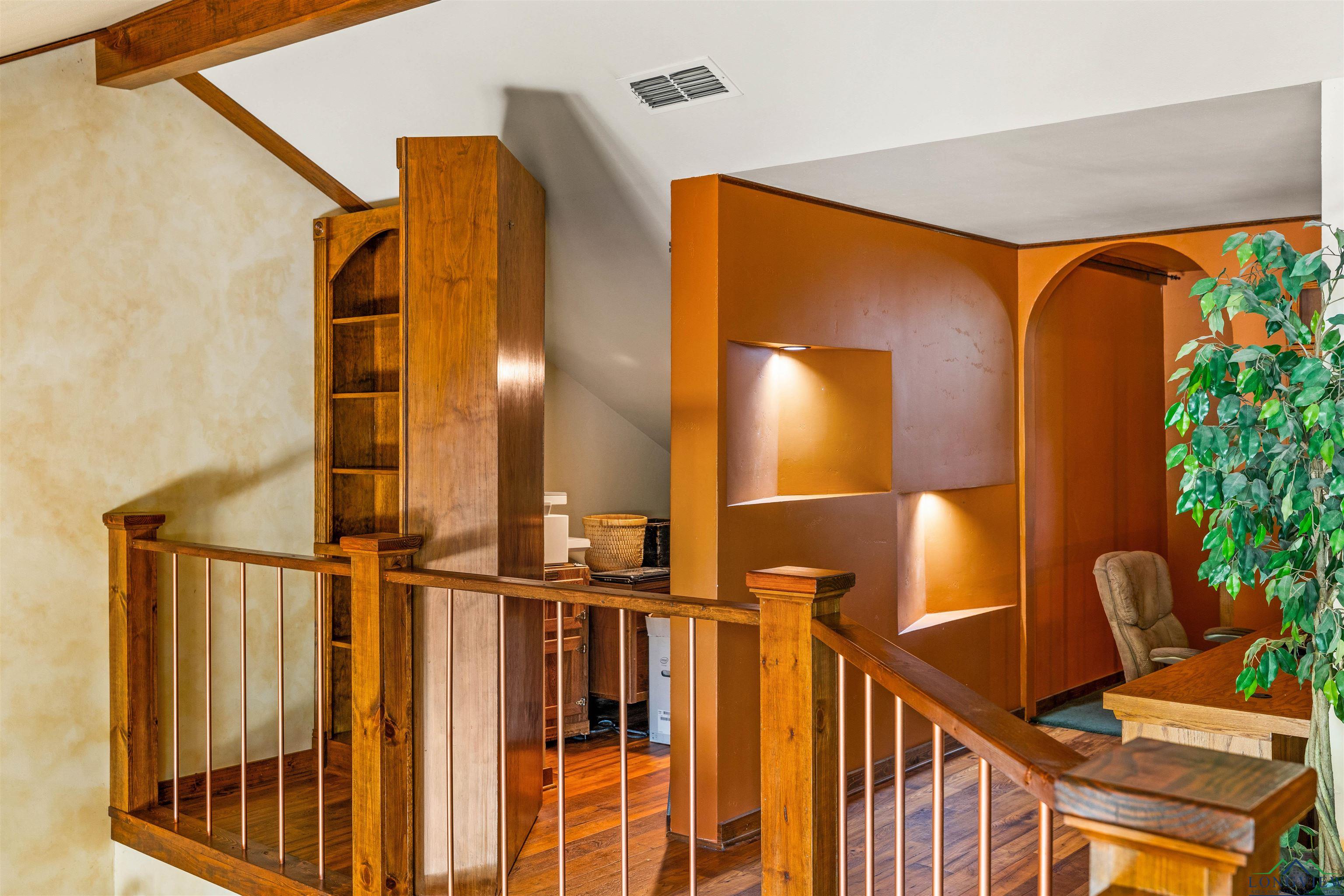1011 Town Lake Dr, Longview, Texas image 28