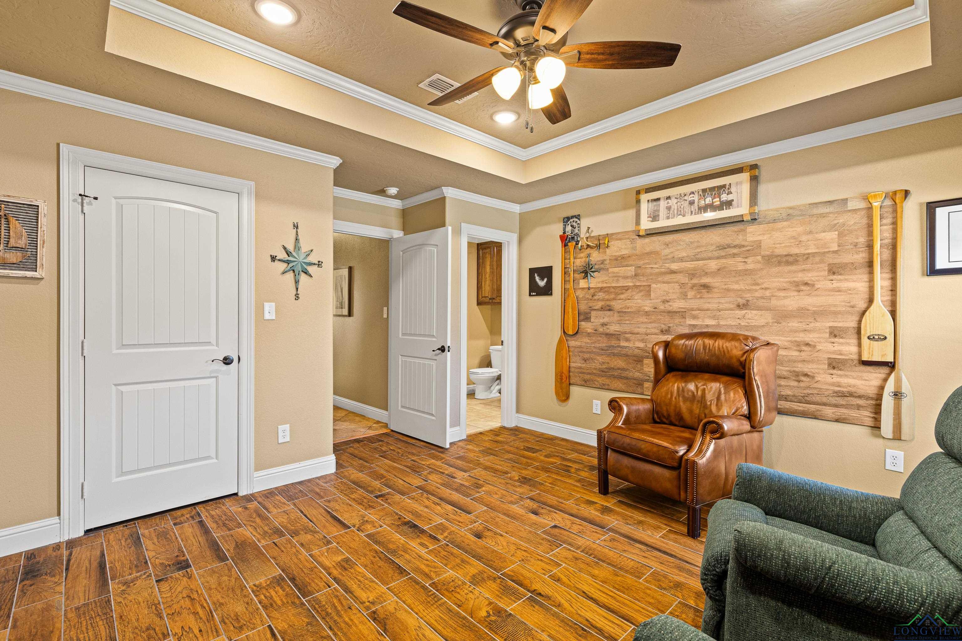 230 Ashbriar Ln, Longview, Texas image 33