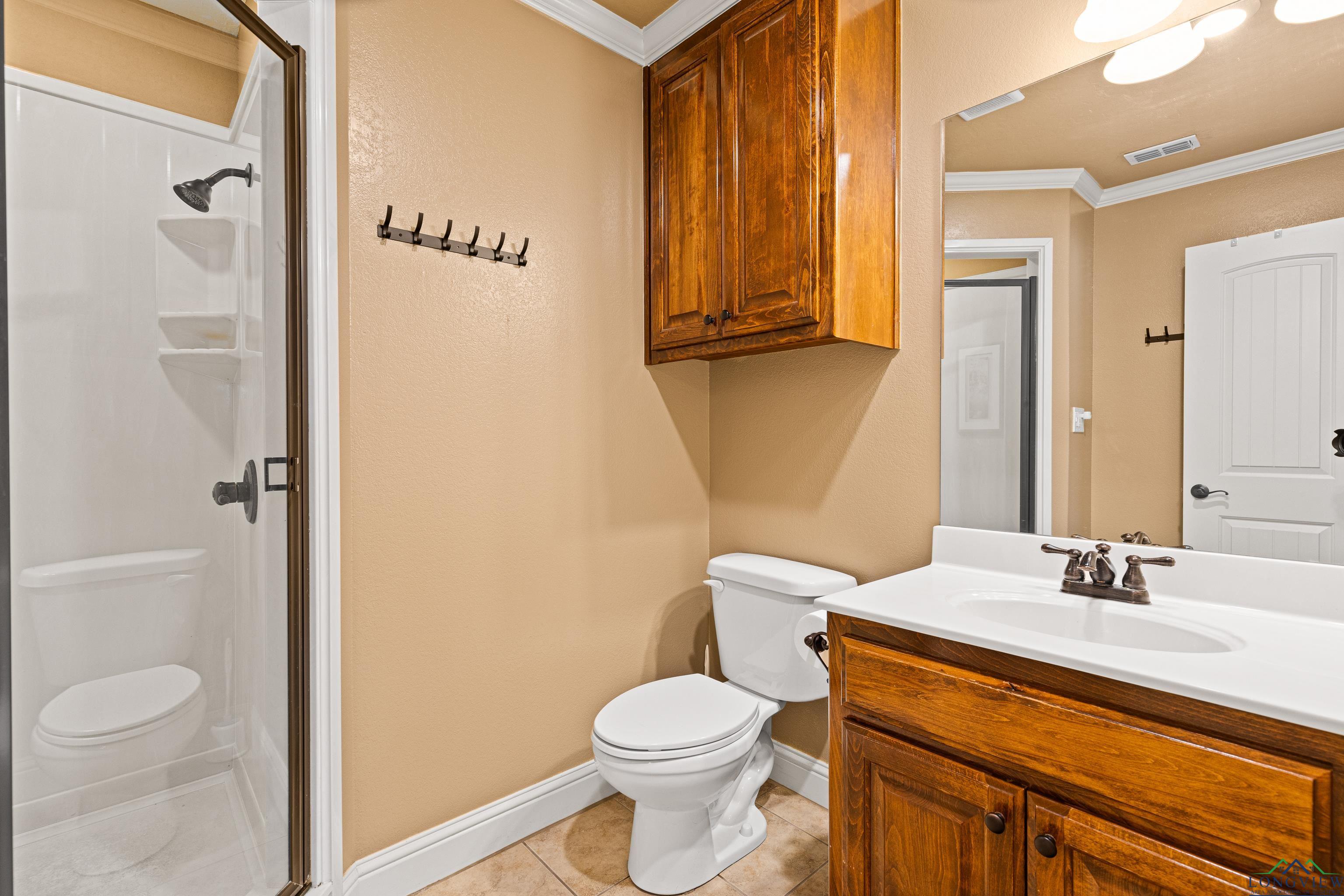 230 Ashbriar Ln, Longview, Texas image 31