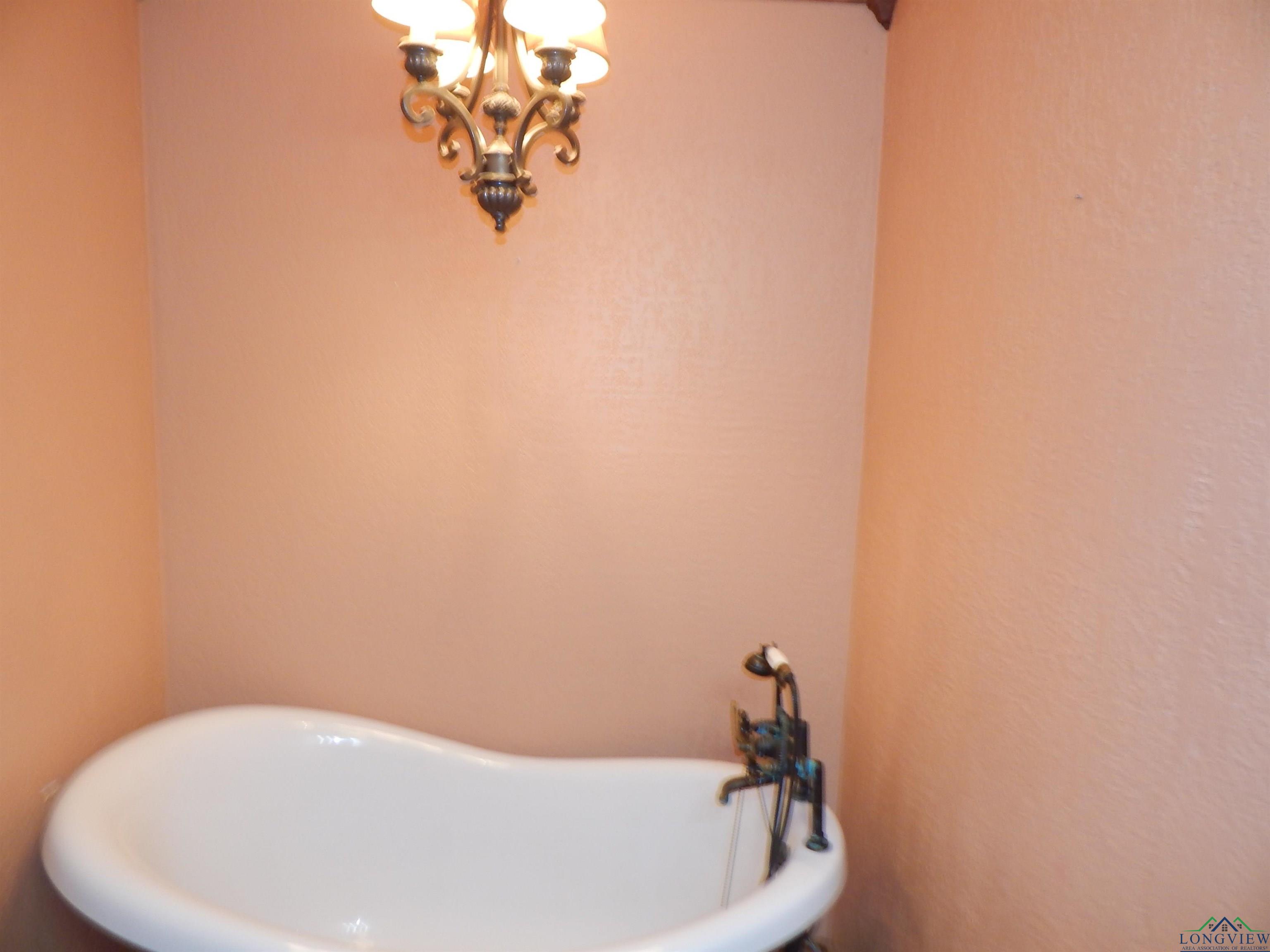72 Cr 4164, Pittsburg, Texas image 16