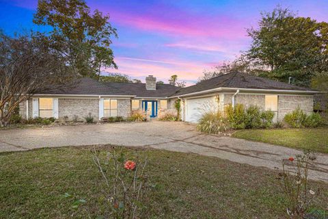 A home in Longview