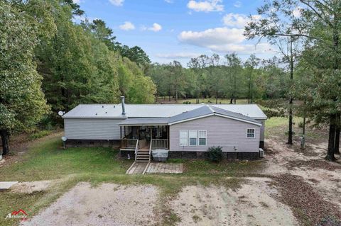 A home in Joaquin