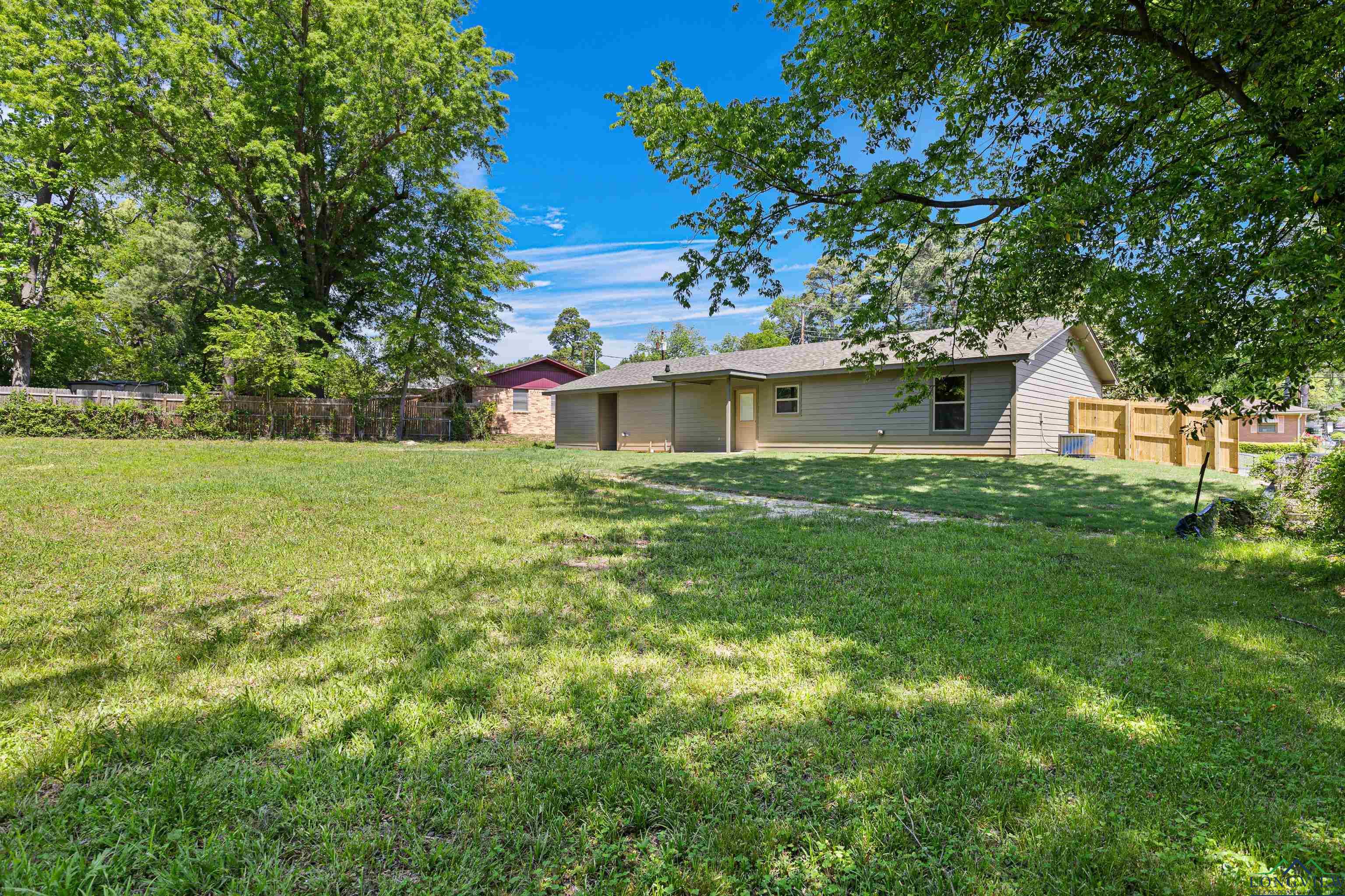 1002 Glencrest Lane, Longview, California image 40