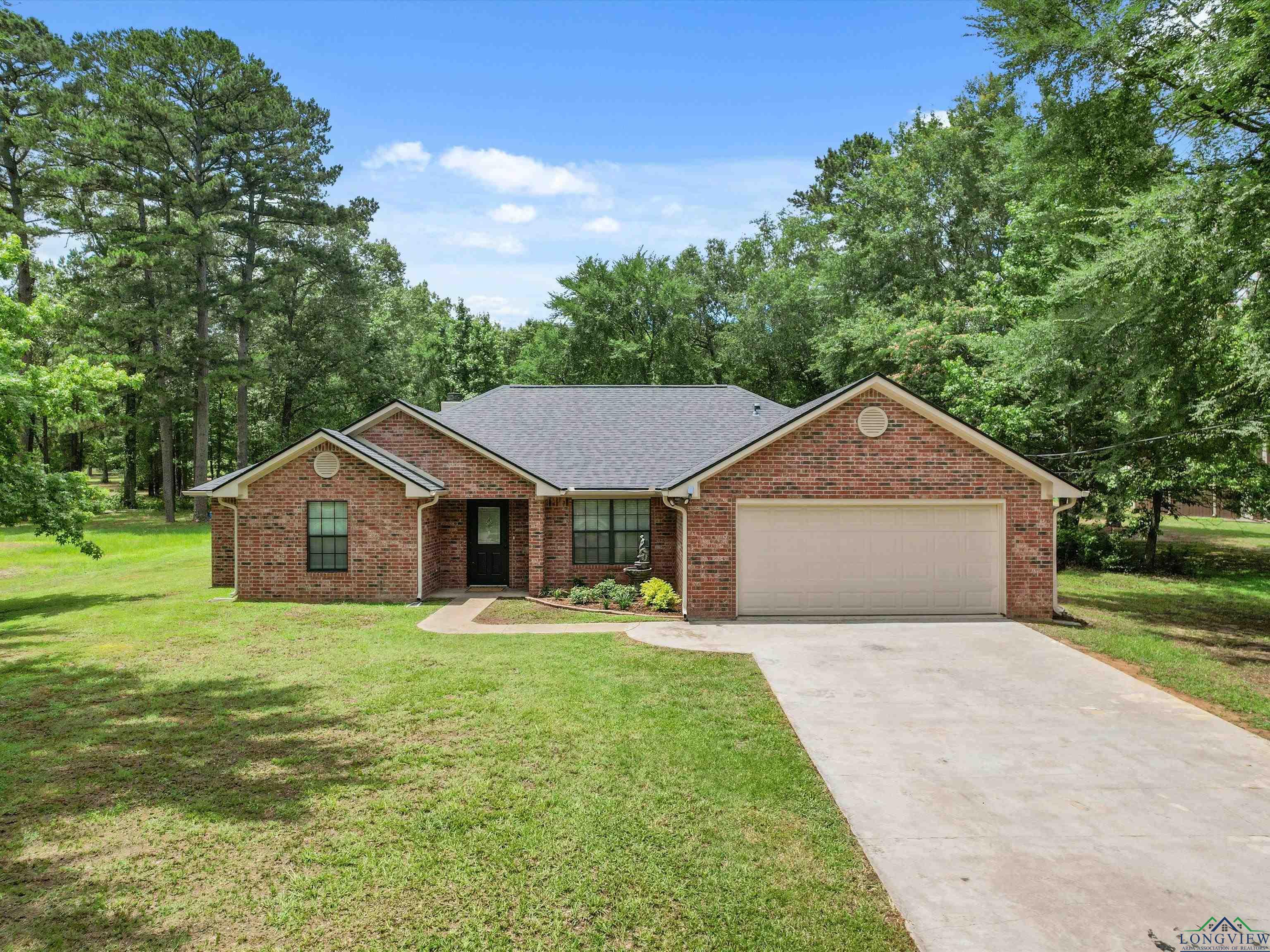 2015 W Lake Dr, Gladewater, Texas image 33