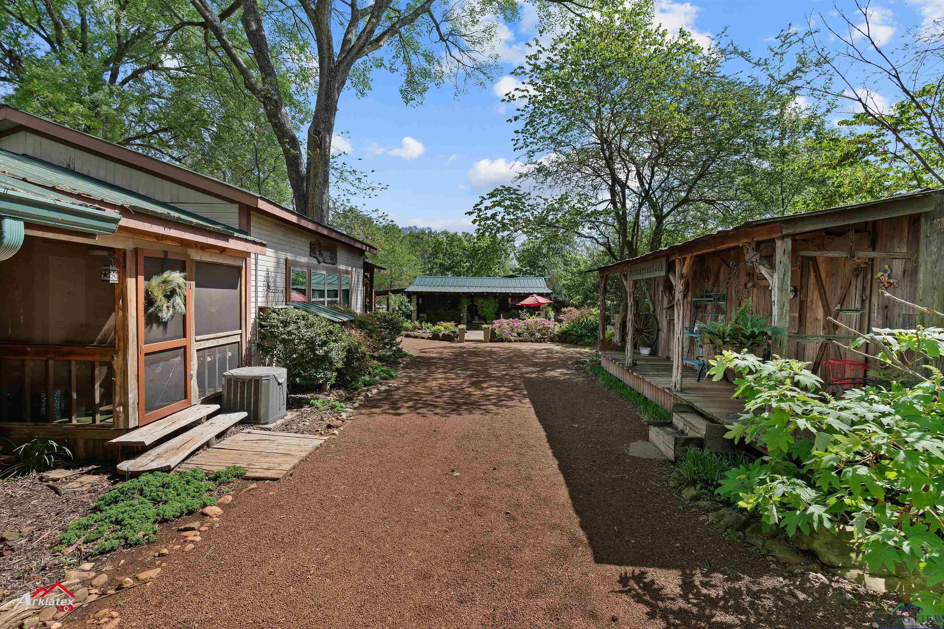 110 Pr 2624, Karnack, Texas image 4