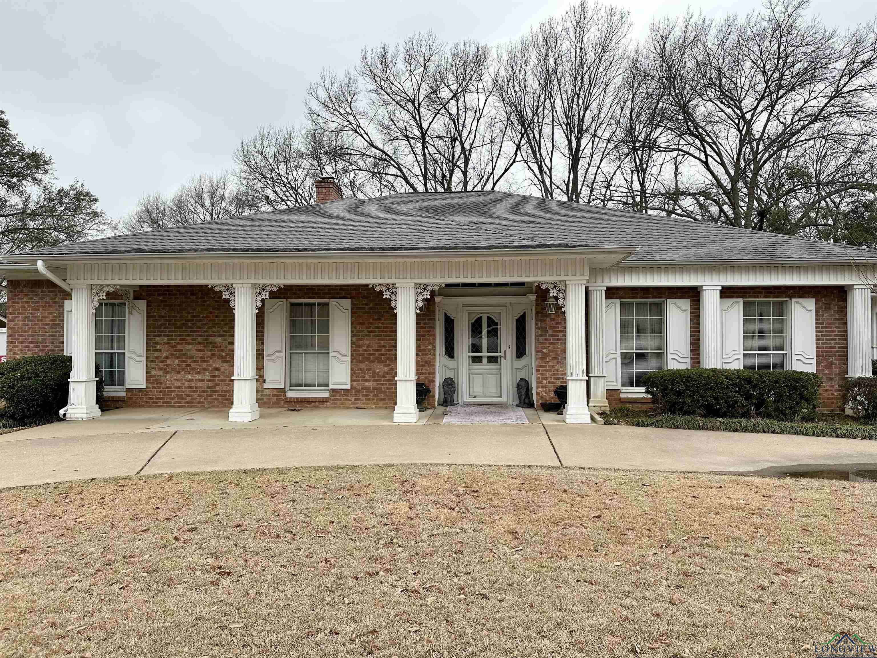 2001 W Warwick Circle, Longview, Texas image 1