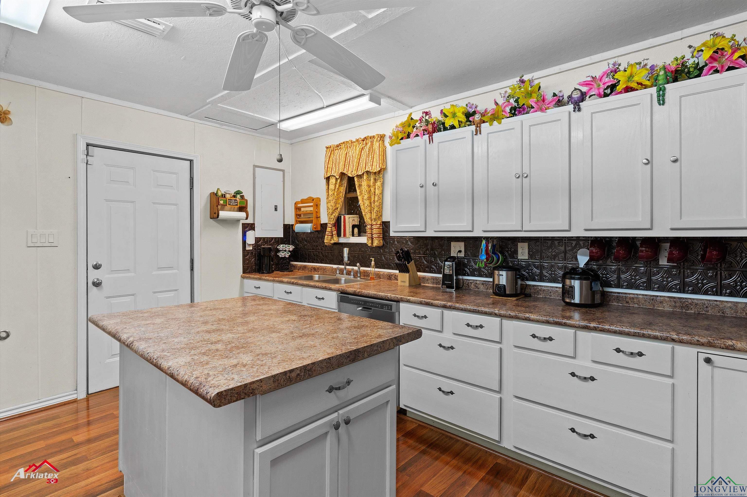 10354 E Fm 1798, Henderson, Texas image 17
