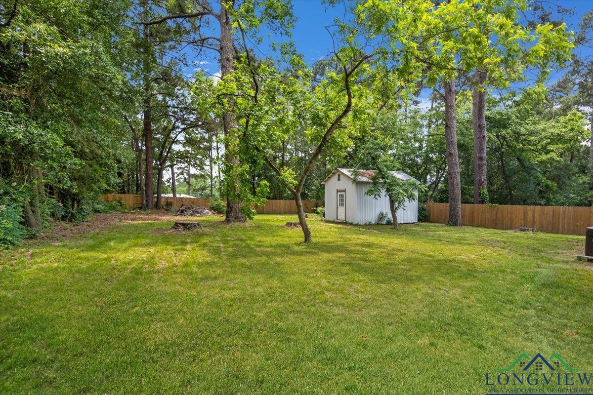 105 Brooksy St, Gilmer, Texas image 25