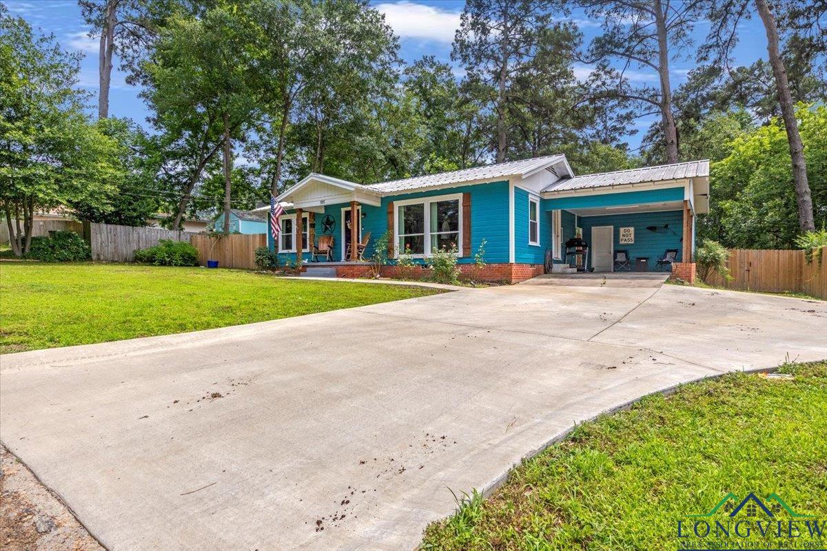 105 Brooksy St, Gilmer, Texas image 4