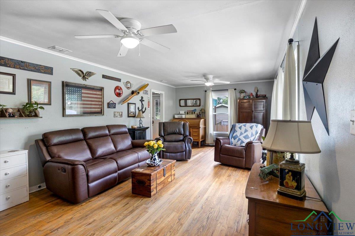 105 Brooksy St, Gilmer, Texas image 7