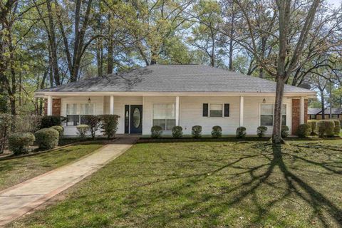 Homes For Sale - 1000 Camille Dr<br/> Gregg County, Longview, TX 75605