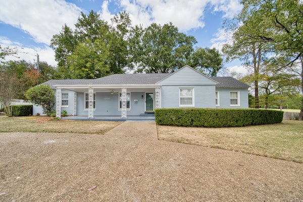 2401 E COTTON ST, LONGVIEW, TX 75602 - Image 7e2a49e7b8dd3946e4713f55d2fdbd56/3203755278