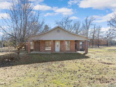 A home in Gilmer